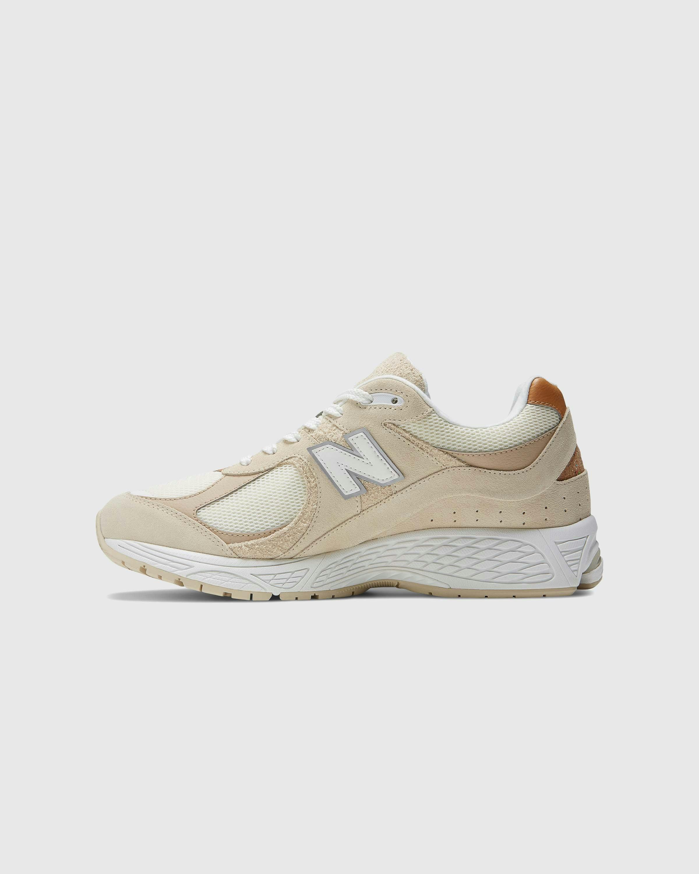 New Balance - M2002RSC Sandstone - Footwear - Beige - Image 2