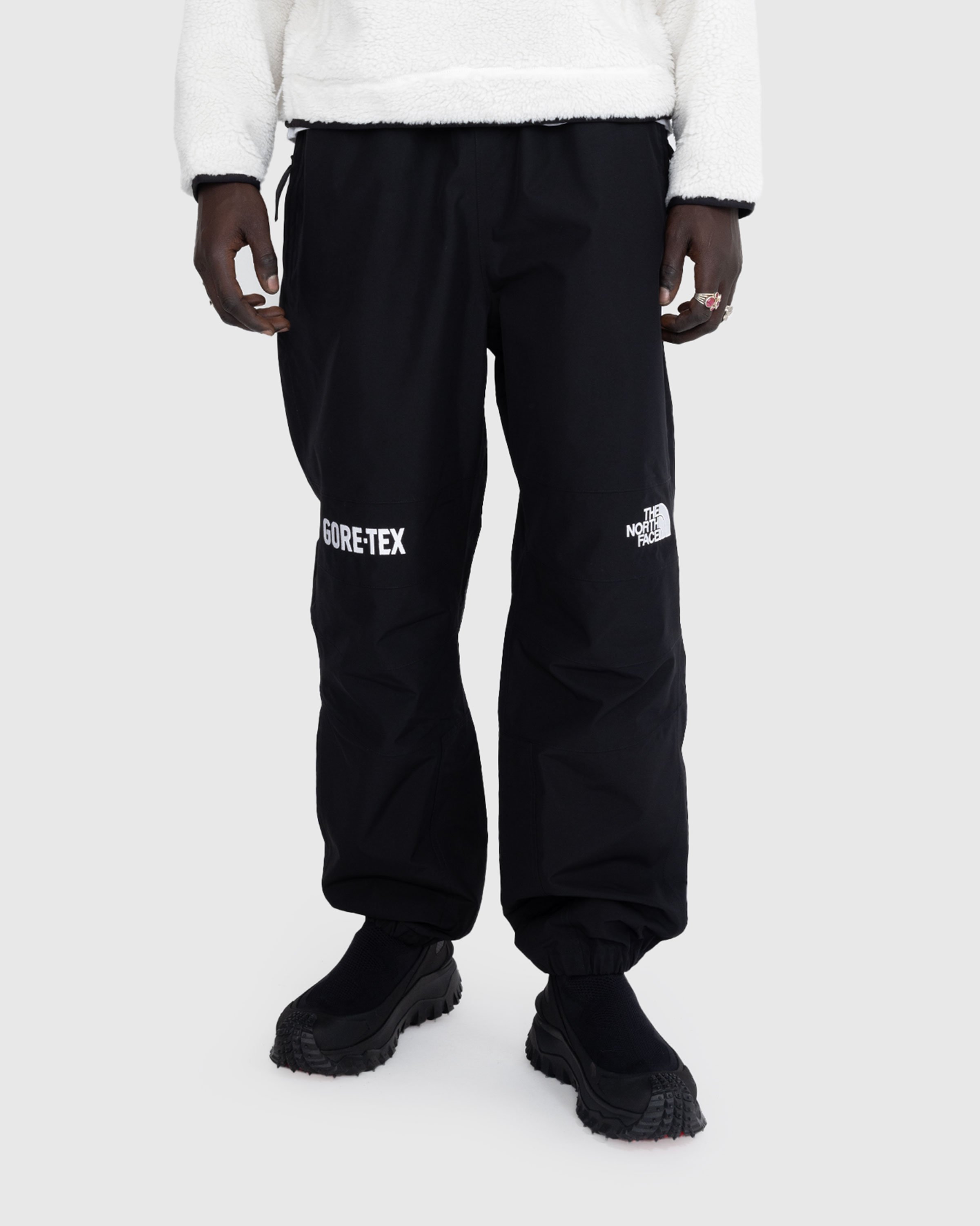 The North Face - GORE-TEX Mountain Pants Black - Clothing - Black - Image 2