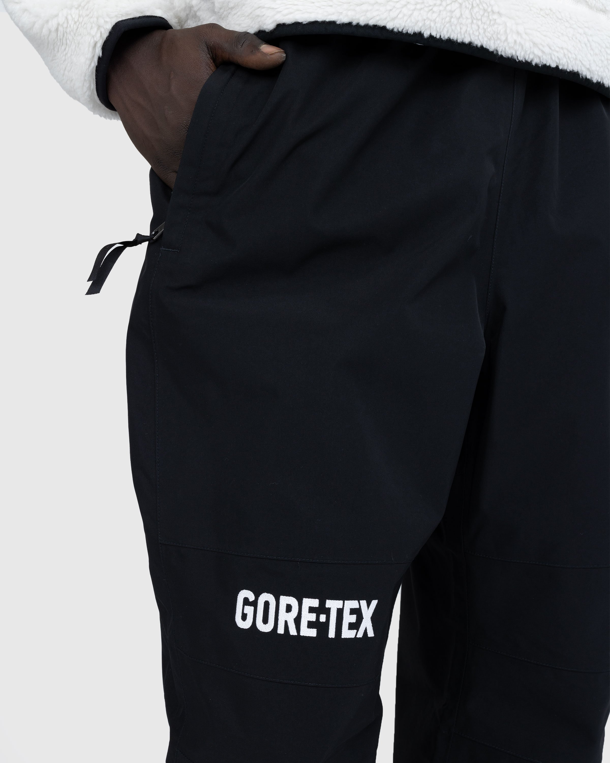 The North Face - GORE-TEX Mountain Pants Black - Clothing - Black - Image 5