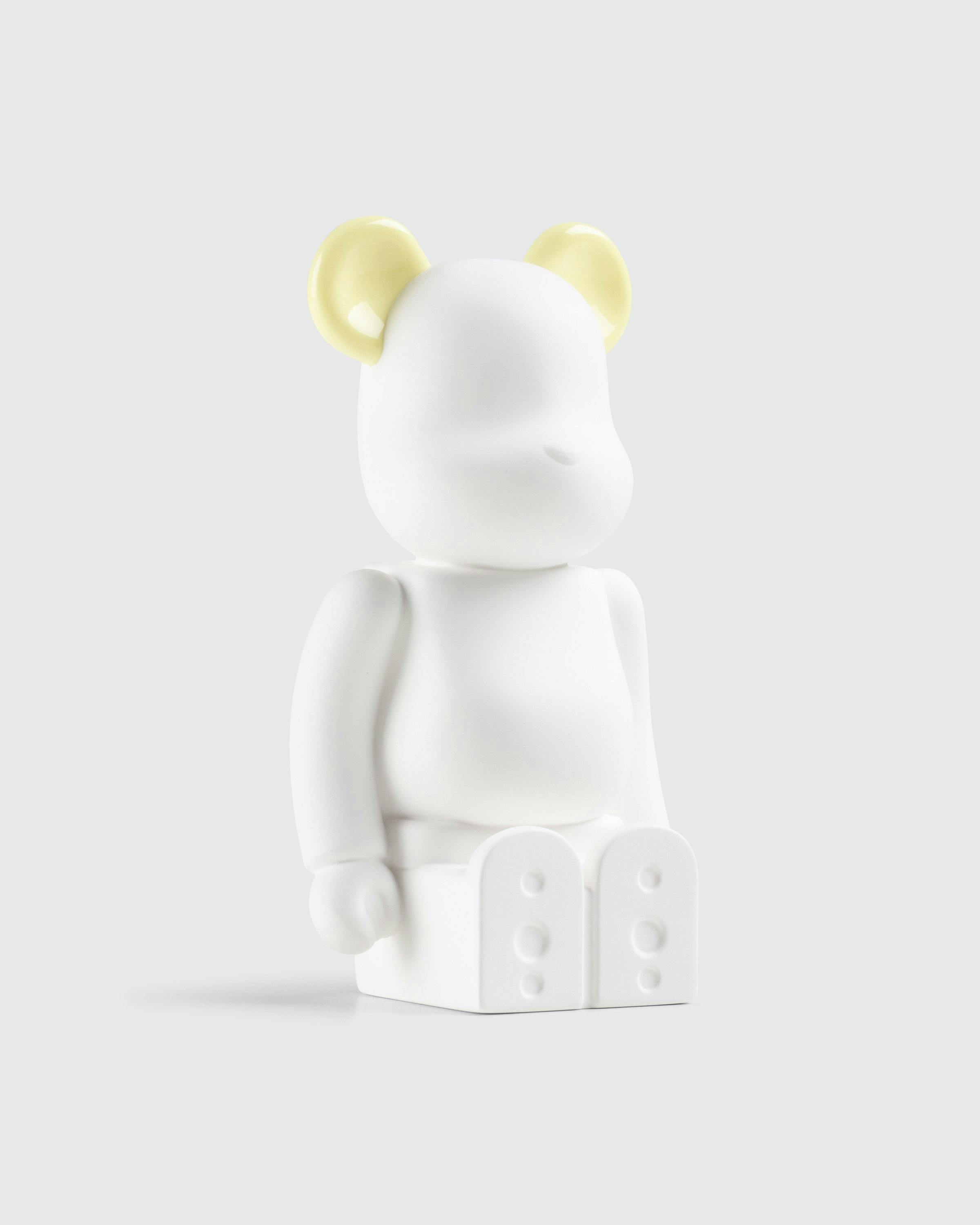 Medicom - Be@rbrick Aroma Ornament No.0 Sugar Yellow - Lifestyle - Yellow - Image 3