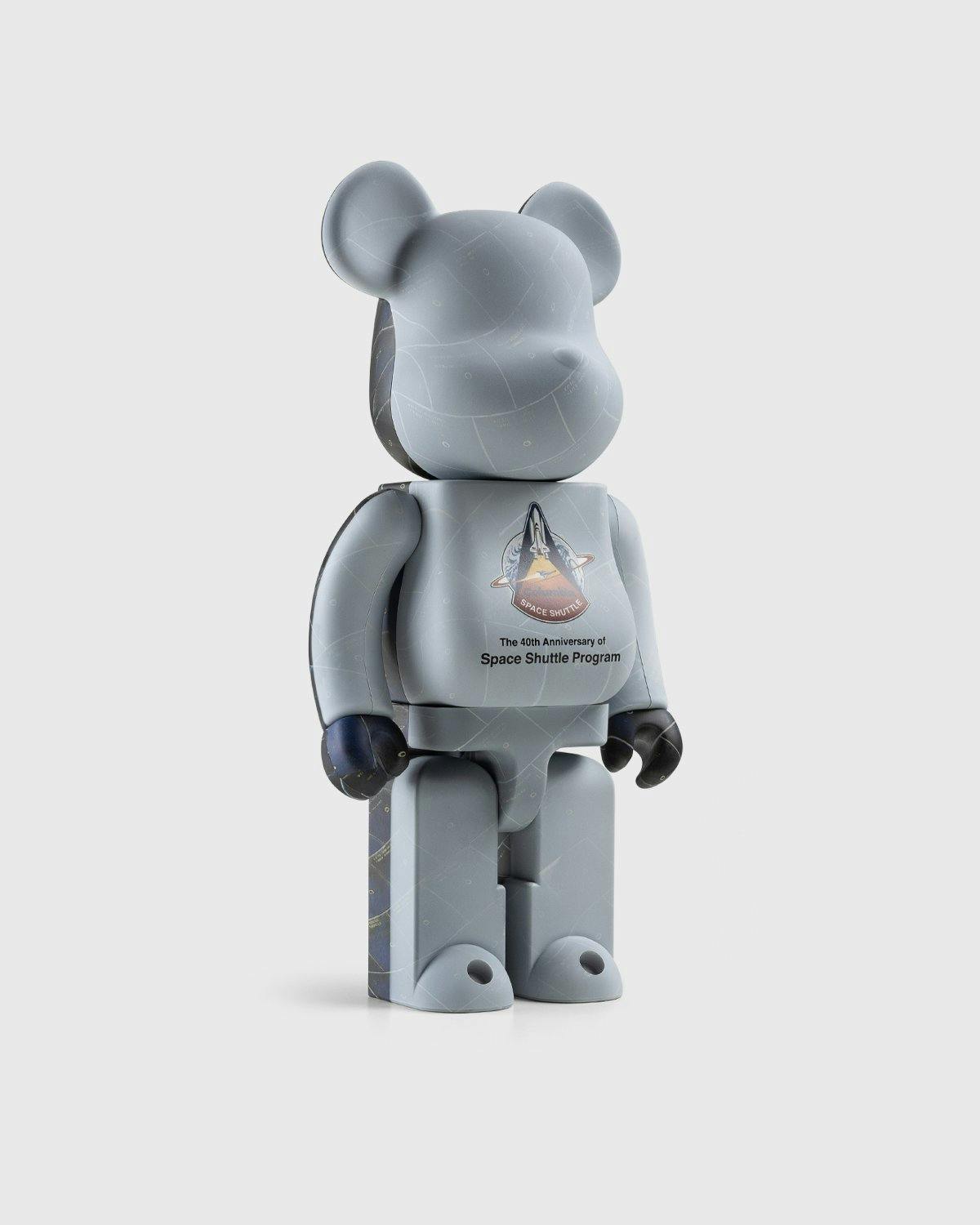 Medicom - Be@rbrick Space Shuttle 1000% Multi - Lifestyle - Multi - Image 3