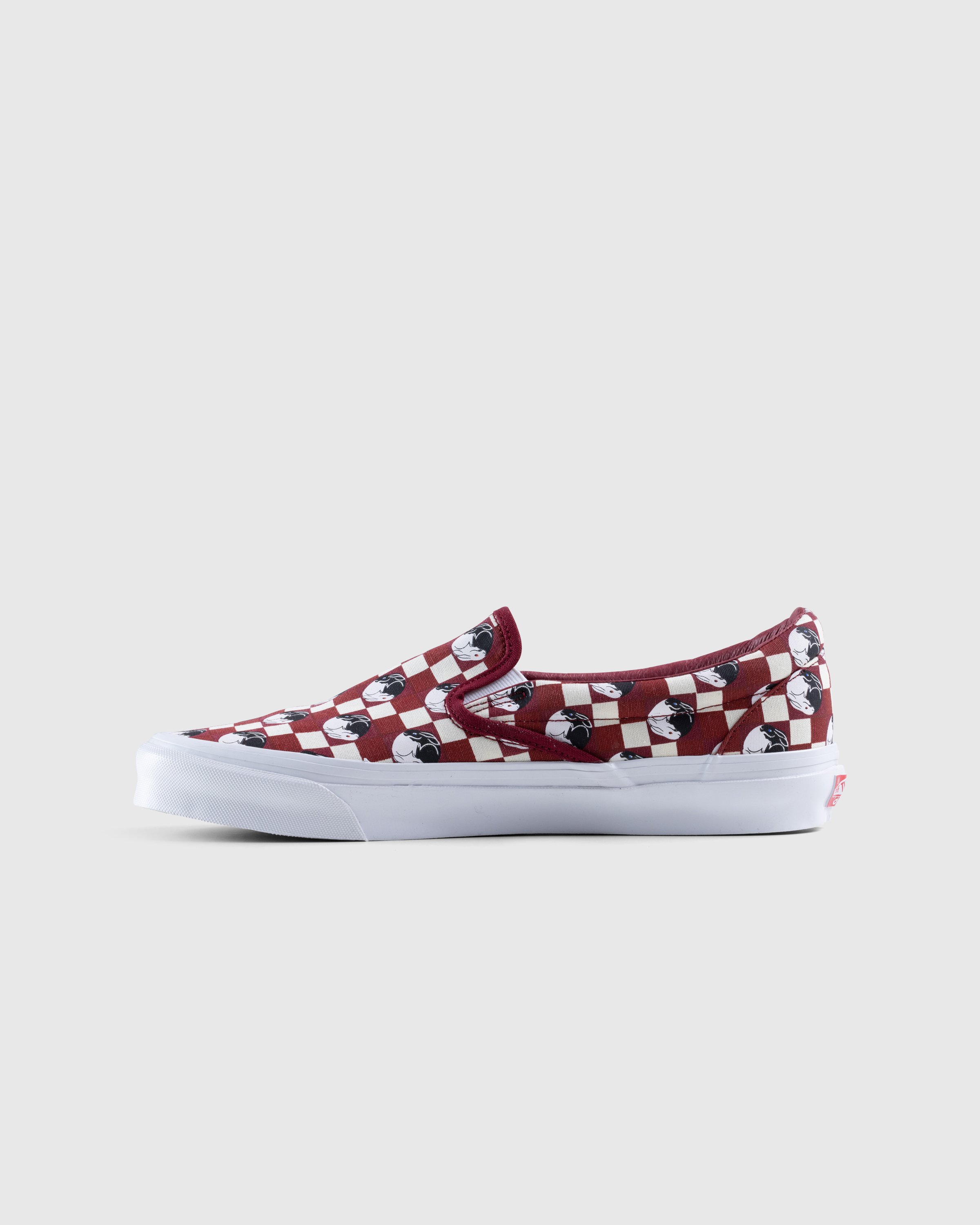 Vans - UA OG Classic Slip-On Year of the Rabbit Red - Footwear - Red - Image 2