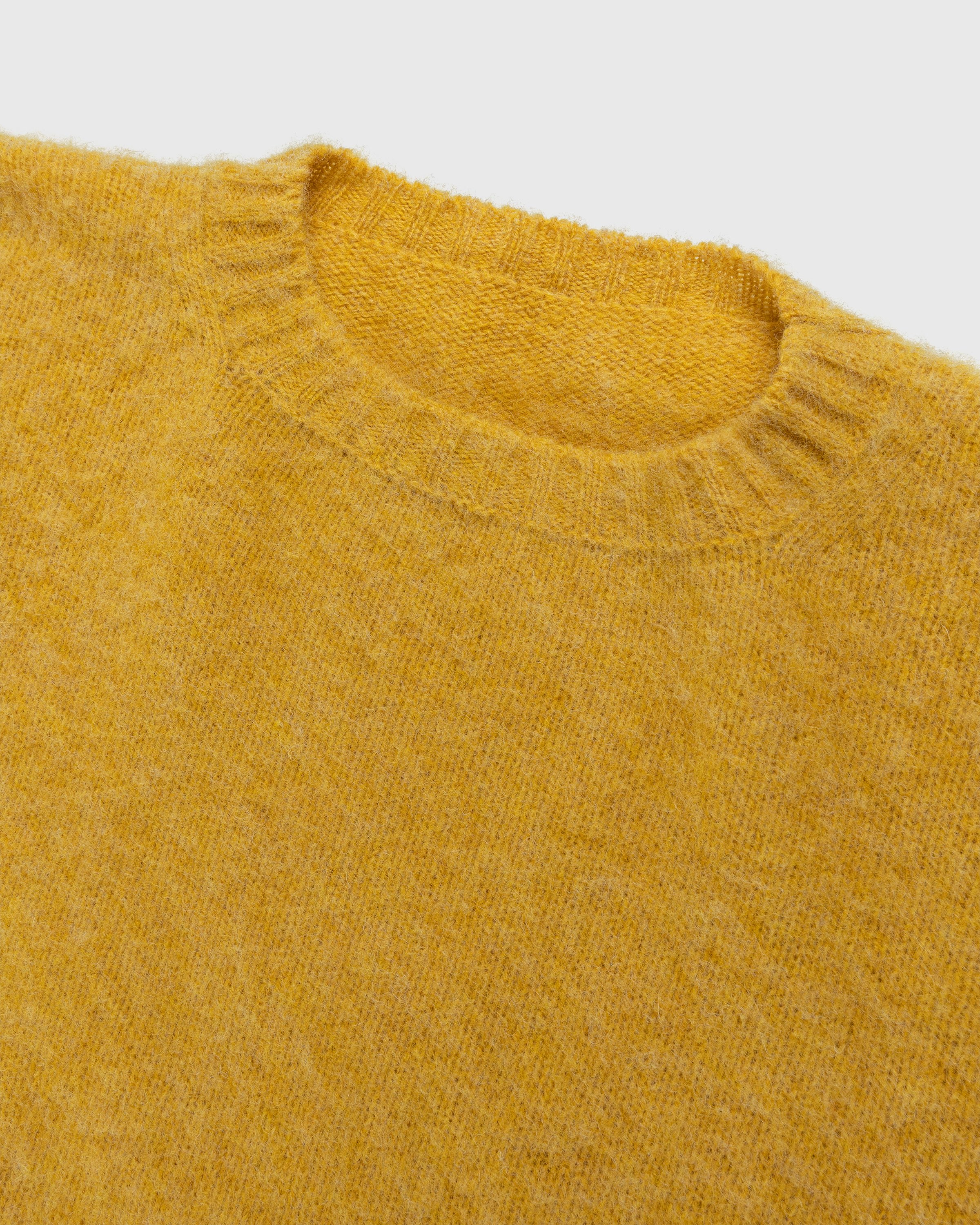 J. Press x Highsnobiety - Shaggy Dog Solid Sweater Yellow - Clothing - Yellow - Image 3