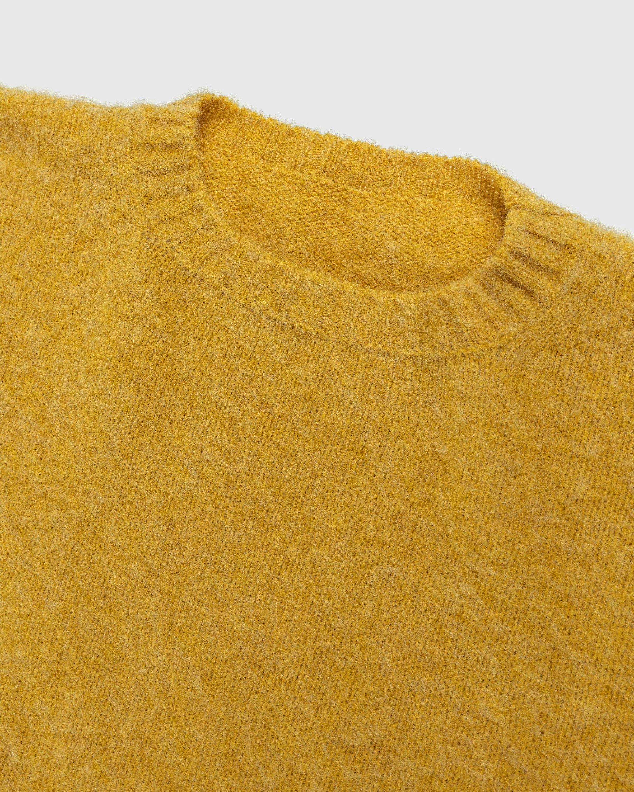 J. Press x Highsnobiety - Shaggy Dog Solid Sweater Yellow - Clothing - Yellow - Image 3