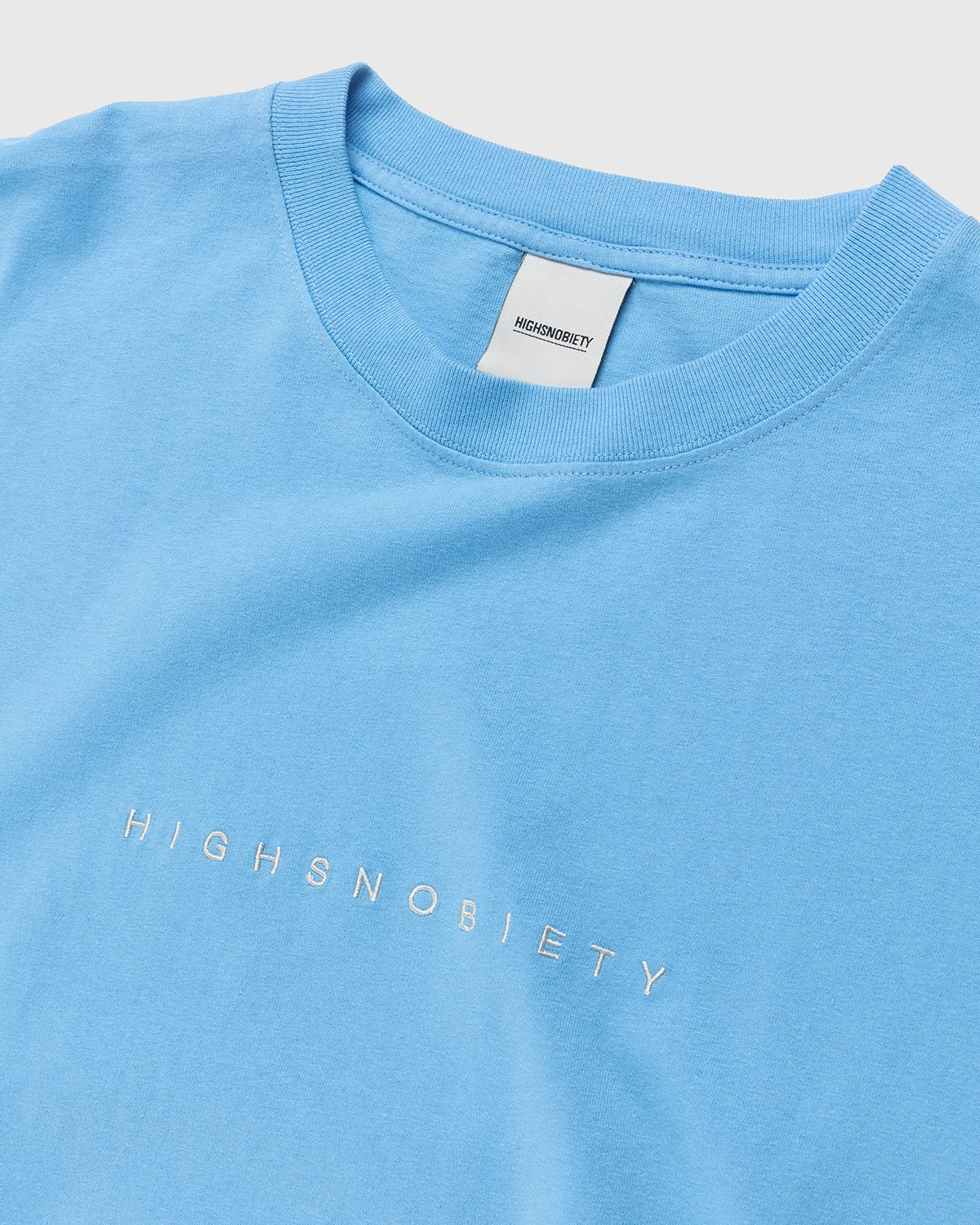 Highsnobiety - Staples T-Shirt Sky Blue - Clothing - Blue - Image 3