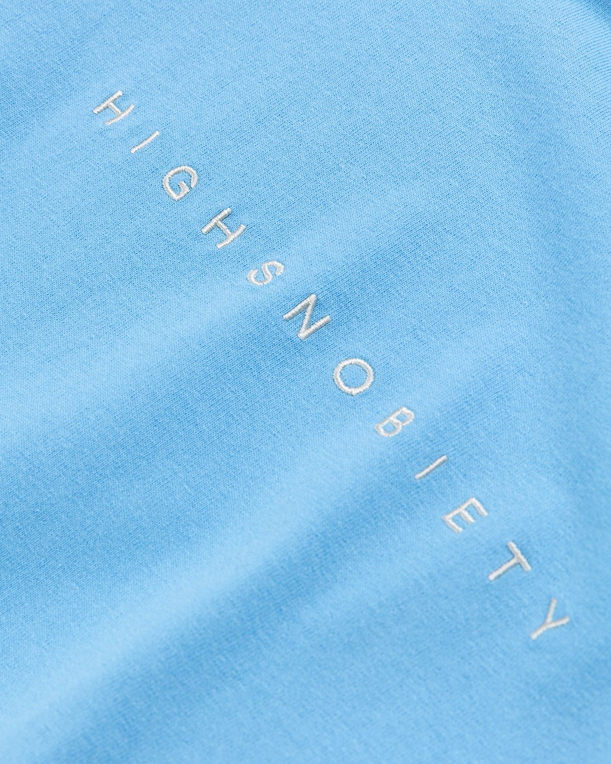 Highsnobiety - Staples T-Shirt Sky Blue - Clothing - Blue - Image 4