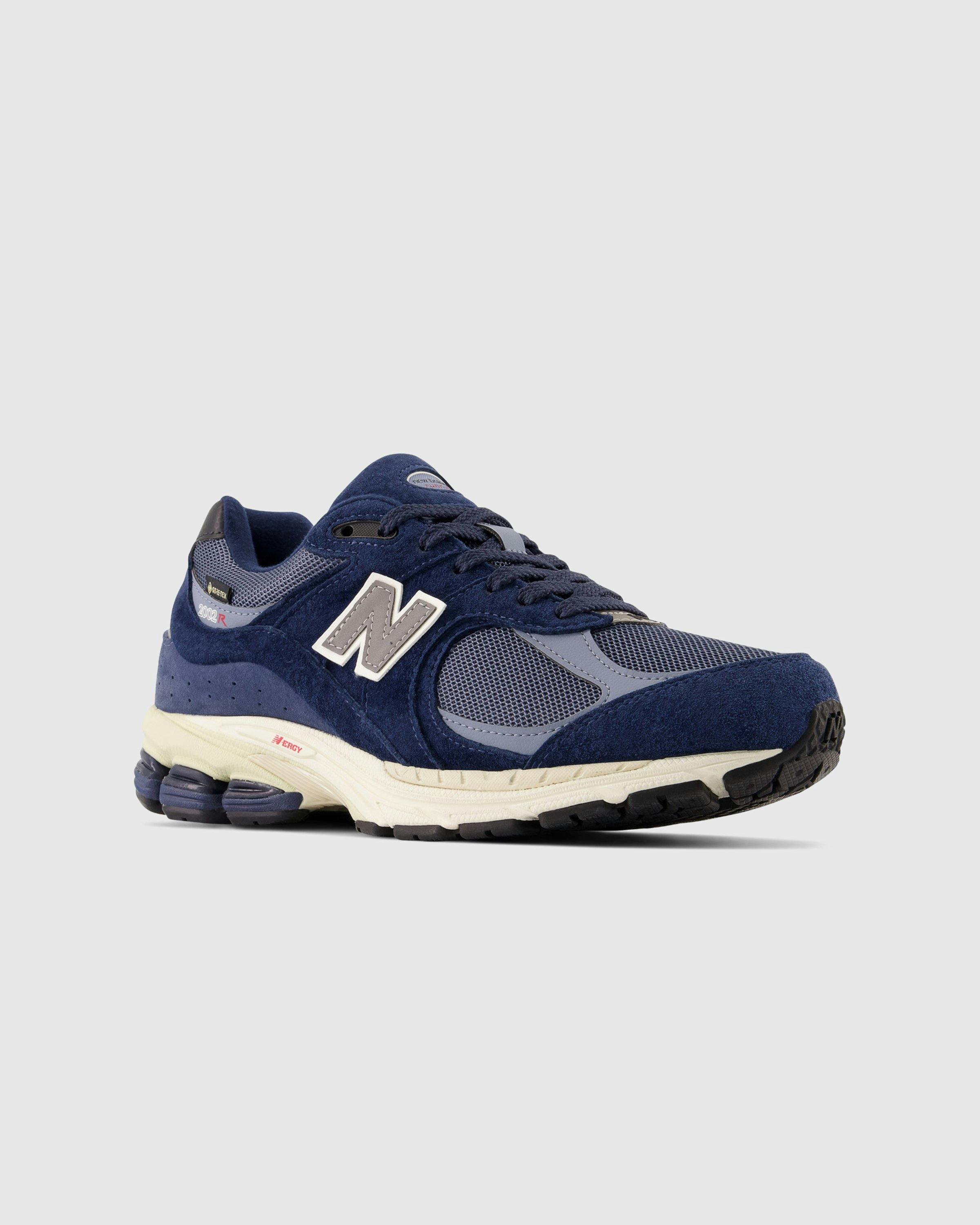 New Balance - M 2002 RXF Navy - Footwear - Blue - Image 3