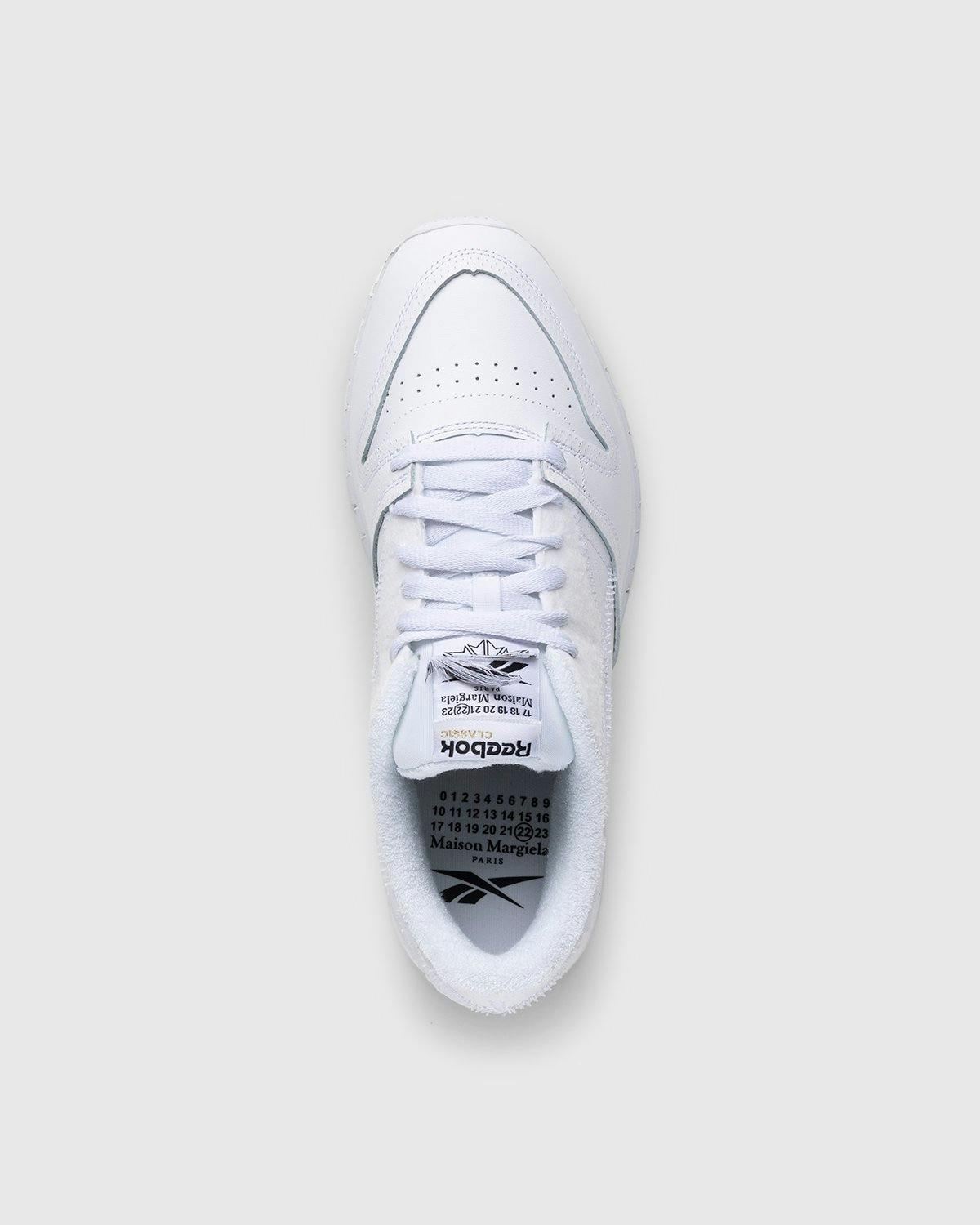 Maison Margiela x Reebok - Classic Leather Memory Of Footwear White/Black/Footwear White - Footwear - White - Image 3