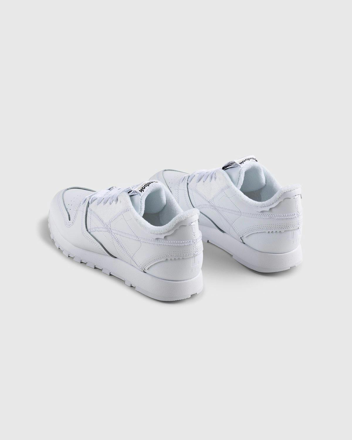 Maison Margiela x Reebok - Classic Leather Memory Of Footwear White/Black/Footwear White - Footwear - White - Image 5