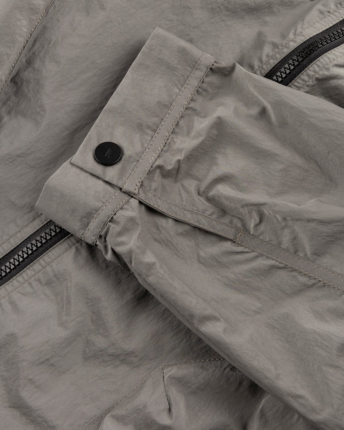A-Cold-Wall* - Trellick Nylon Zip Overshirt Mid Grey - Clothing - Grey - Image 5