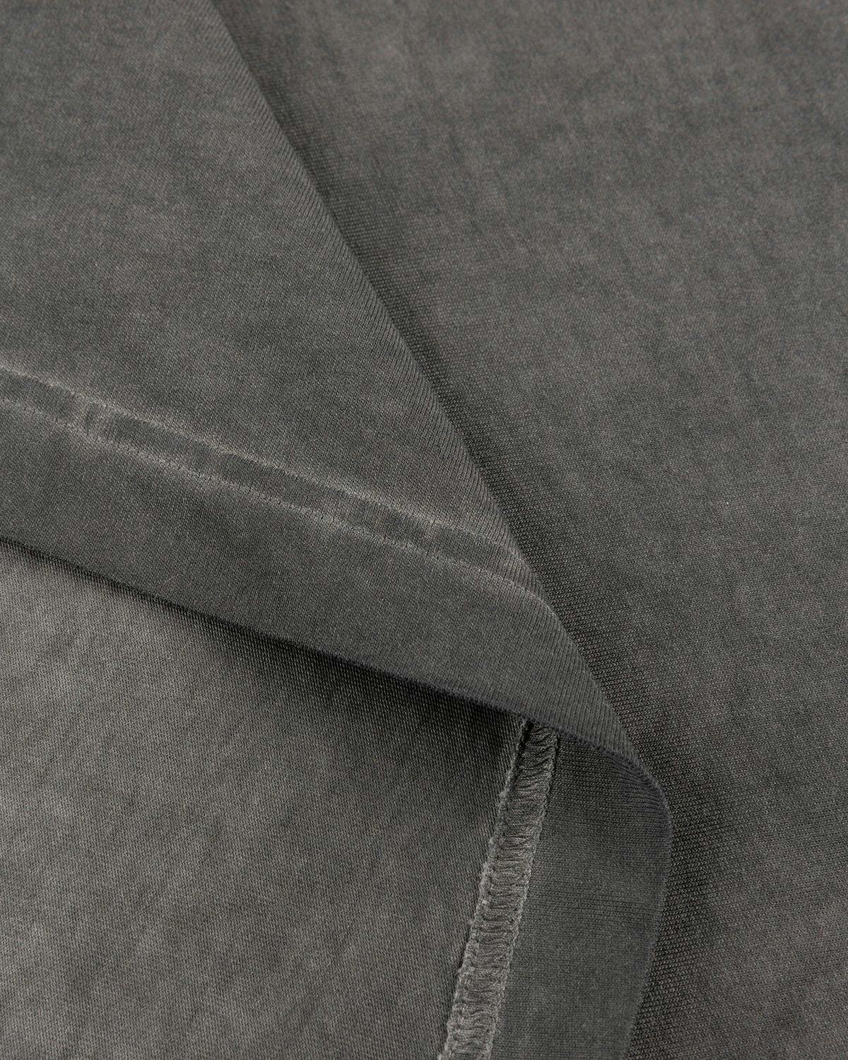 a cold wall solarized