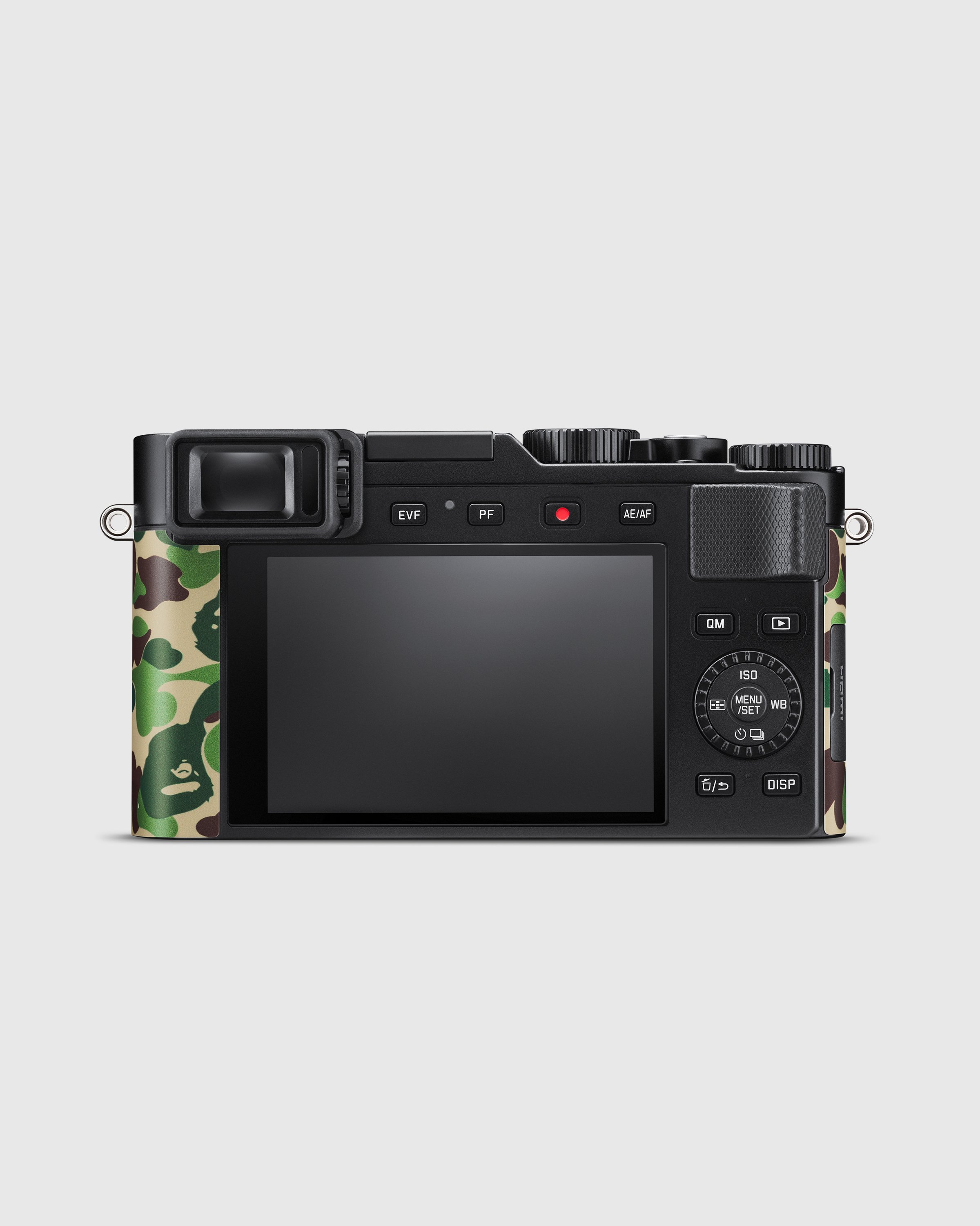 Leica - D-Lux 7 “A BATHING APE® x STASH” Edition Black - Lifestyle - Multi - Image 2