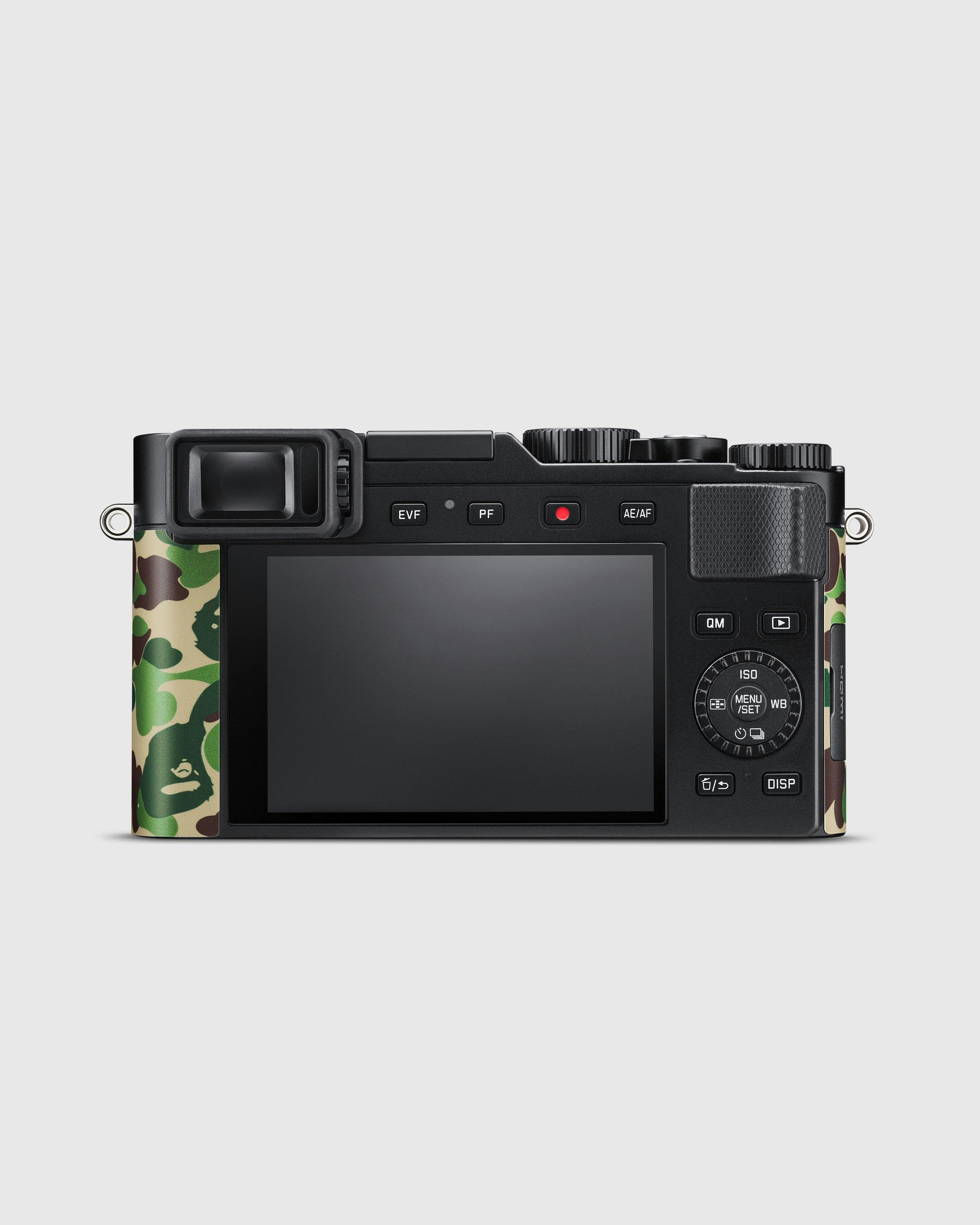 Leica - D-Lux 7 “A BATHING APE® x STASH” Edition Black - Lifestyle - Multi - Image 2