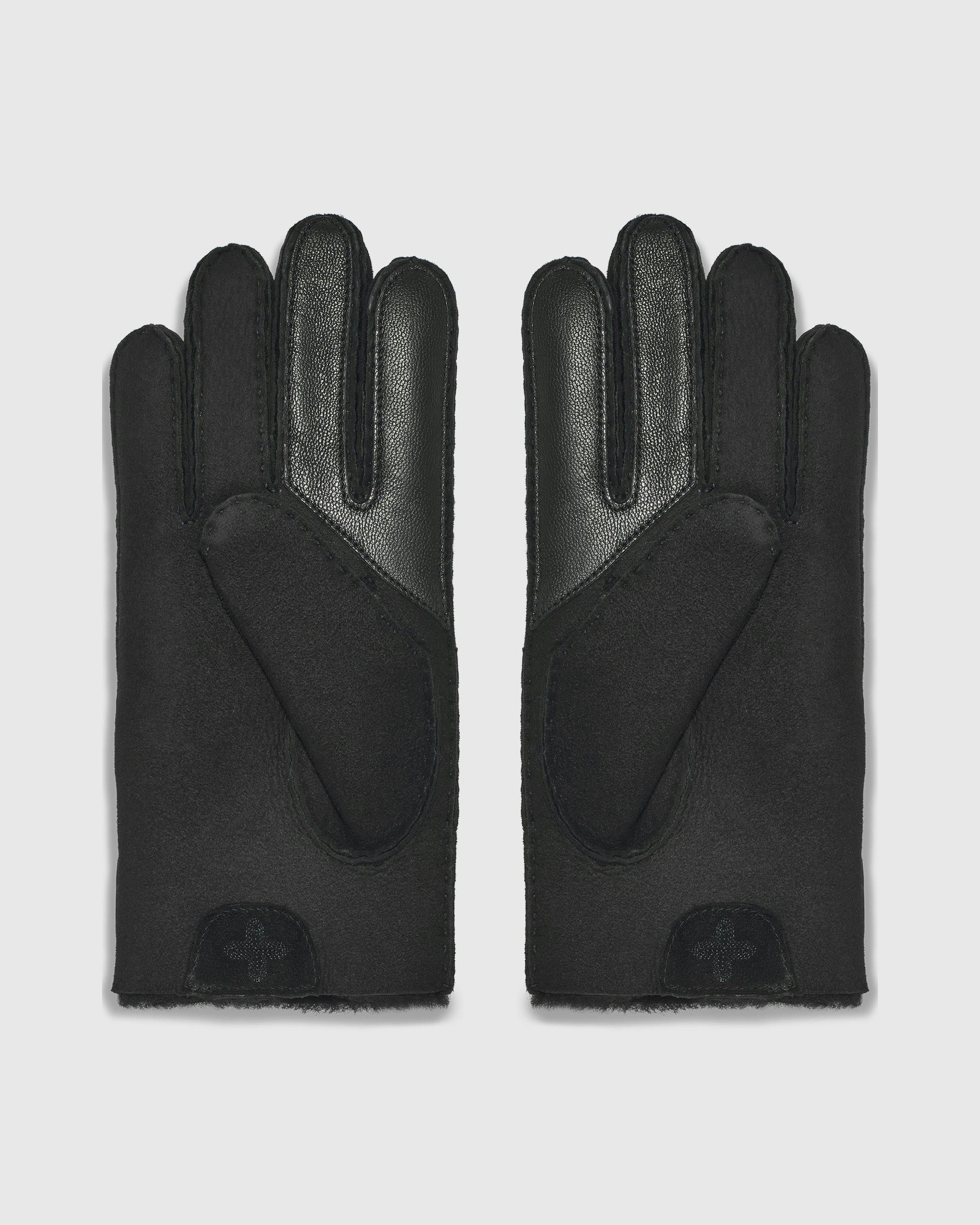 Ugg x Children of the Discordance - Sheepskin Gloves Black - Accessories - Black - Image 2