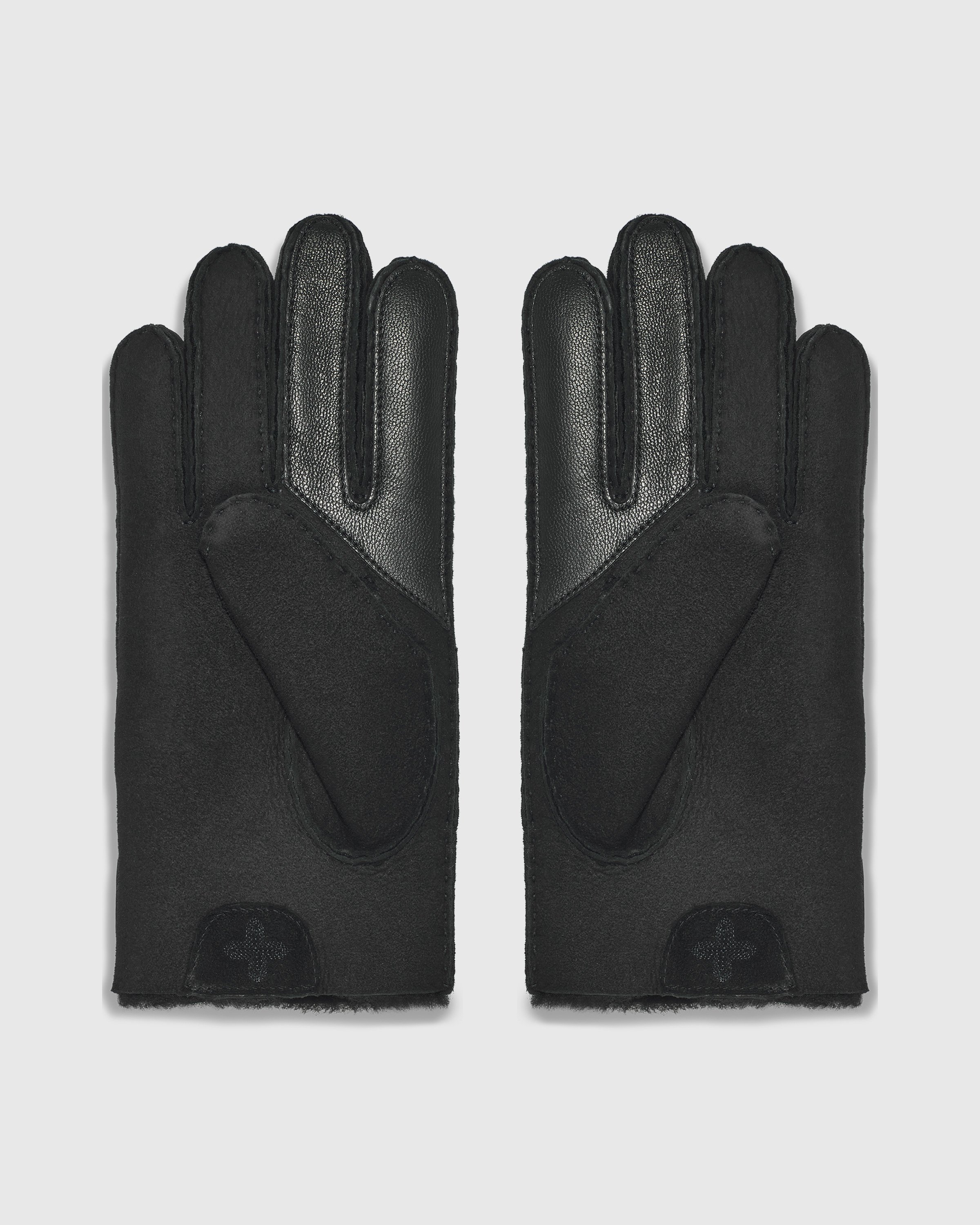 Ugg x Children of the Discordance - Sheepskin Gloves Black - Accessories - Black - Image 2