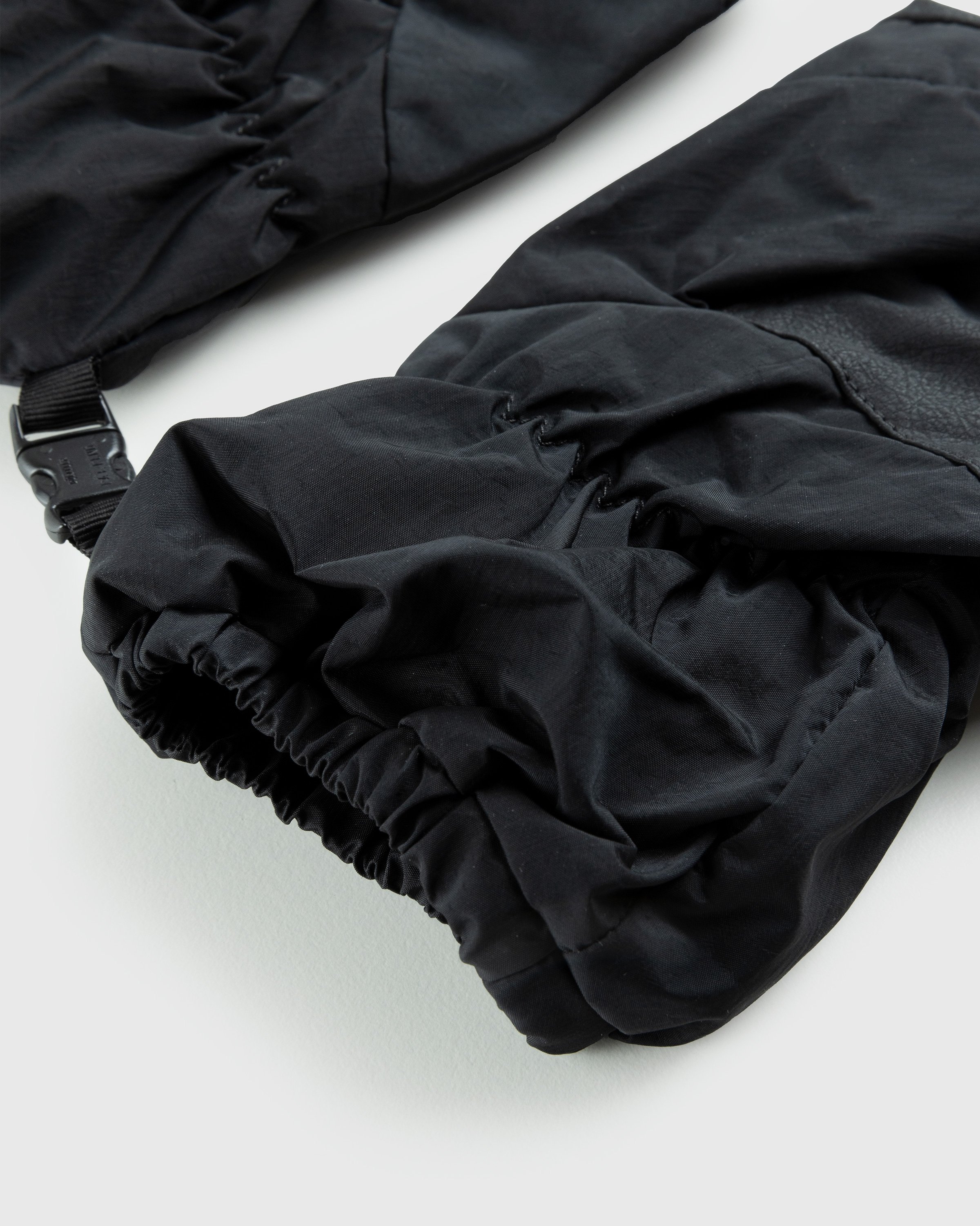Stone Island - Nylon Metal Gloves Black - Accessories - Black - Image 3
