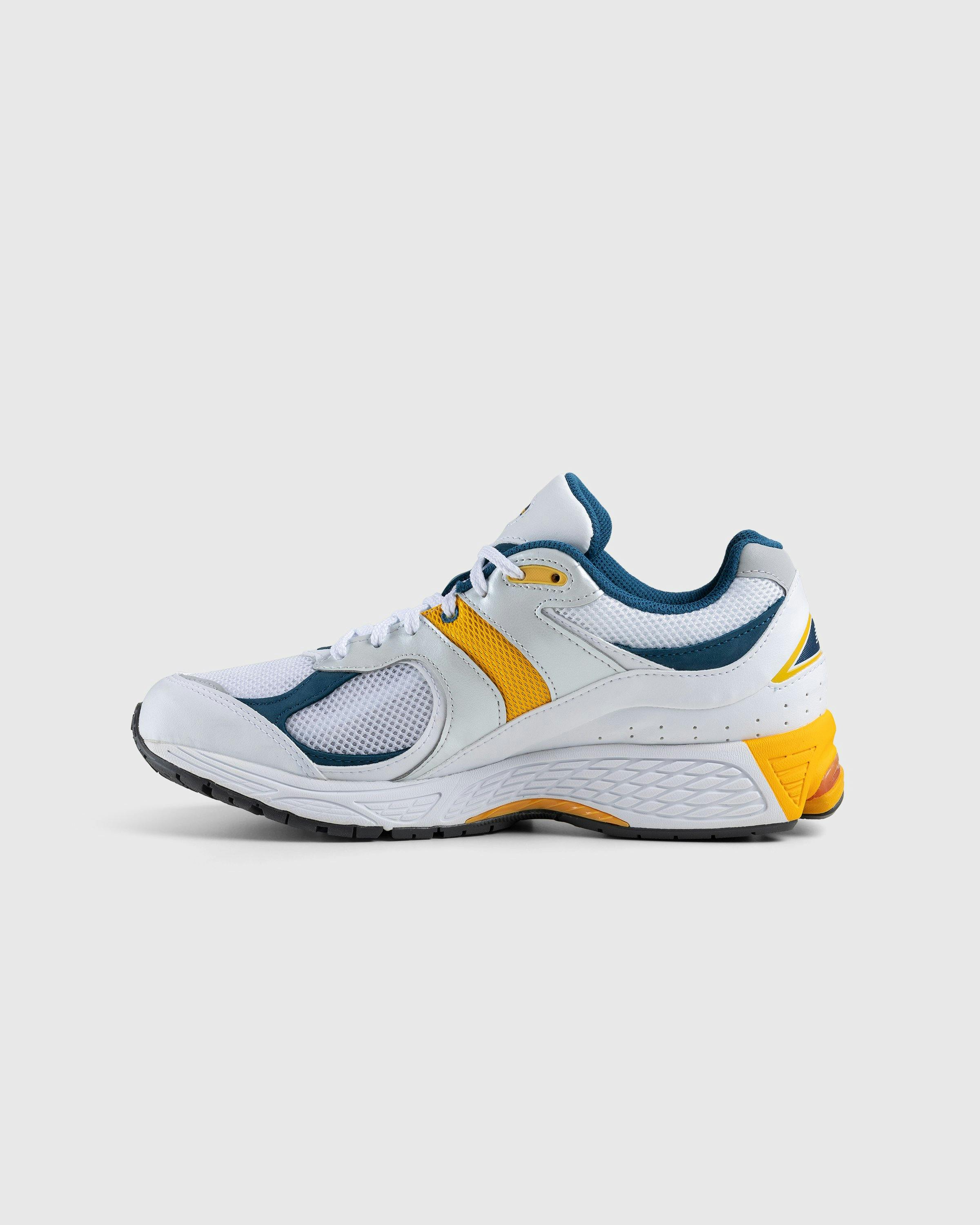 New Balance - M2002RLA Munsell White - Footwear - White - Image 2