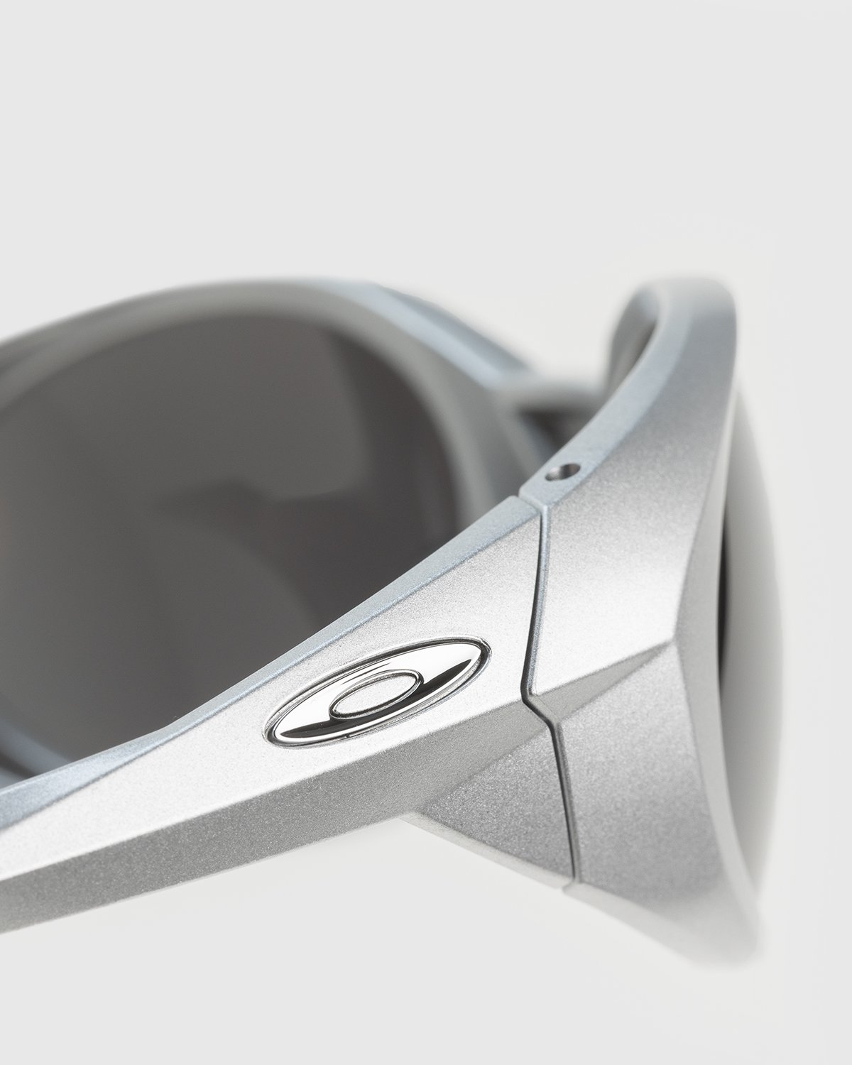 Oakley - Eye Jacket & Eye Jacket Redux X Silver Prizm Black - Accessories - Silver - Image 6