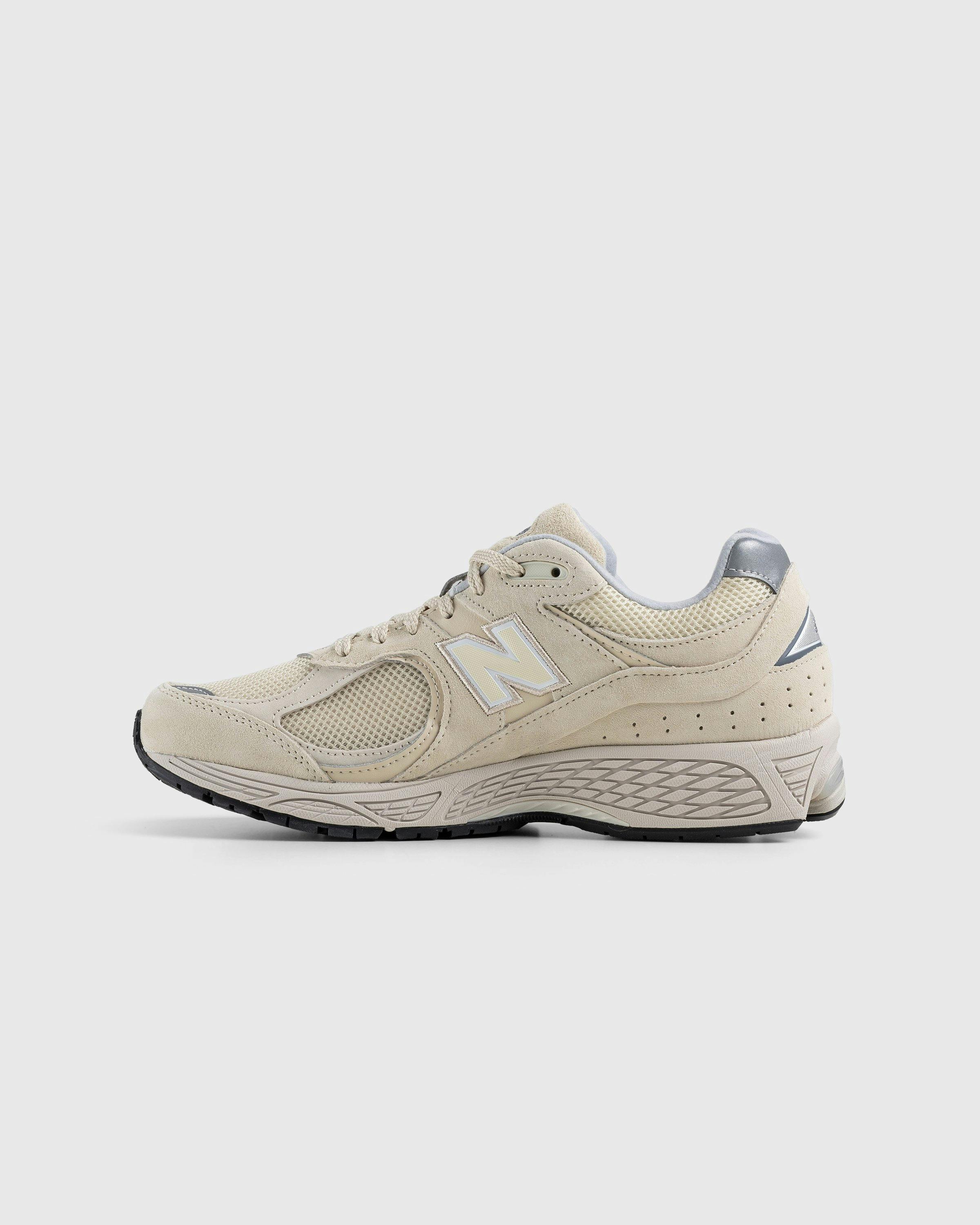 New Balance - ML2002RE Bone - Footwear - Beige - Image 2