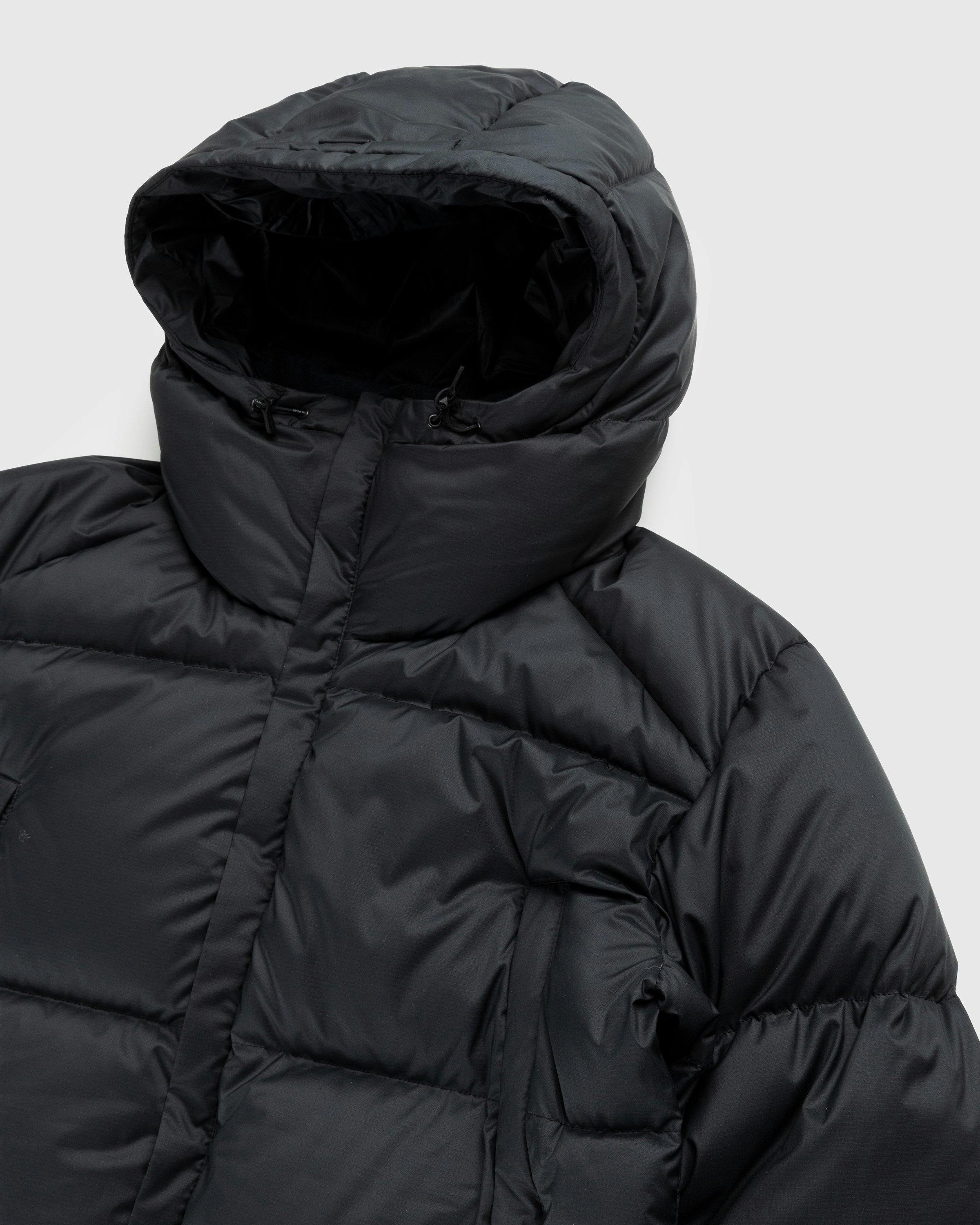 Snow Peak – Recycled Lightweight Down Jacket Black | Highsnobiety Shop