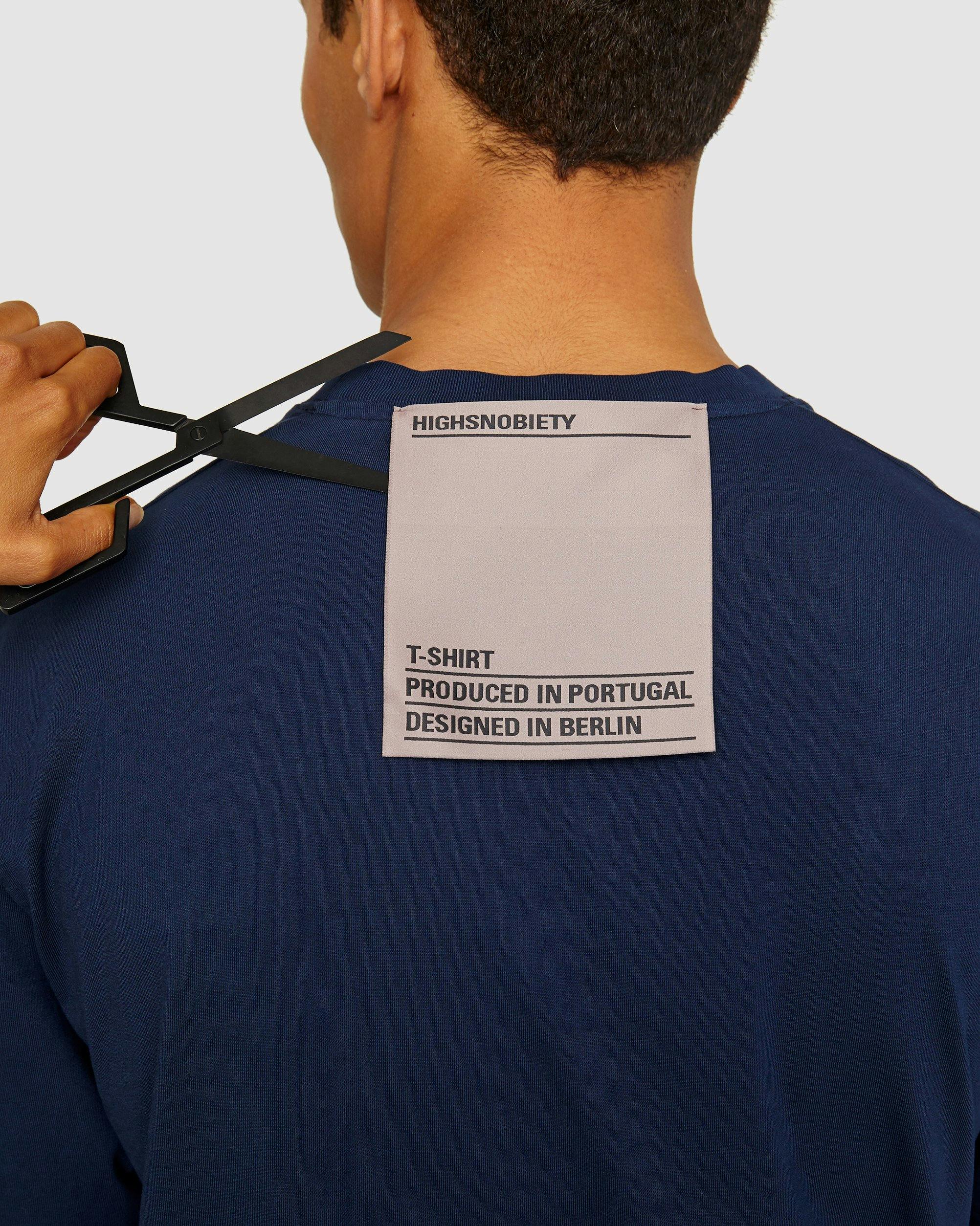Highsnobiety - Staples T-Shirt Navy - Clothing - Blue - Image 4