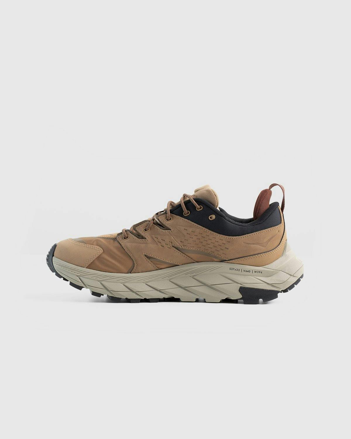 HOKA - M Anacapa Low GTX Tigers Eye Black - Footwear - Beige - Image 2