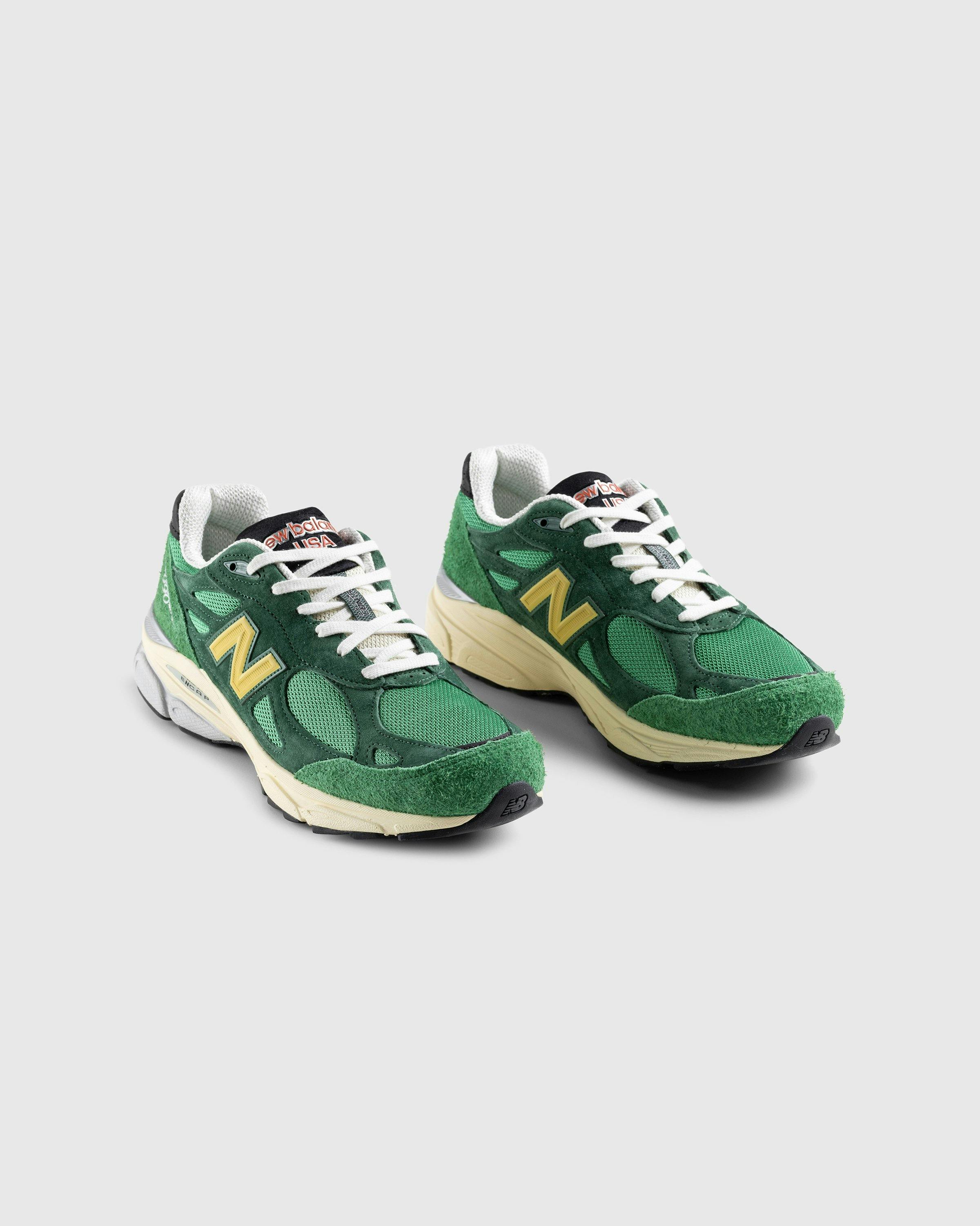 New Balance - M990GG3 Green - Footwear - Green - Image 3