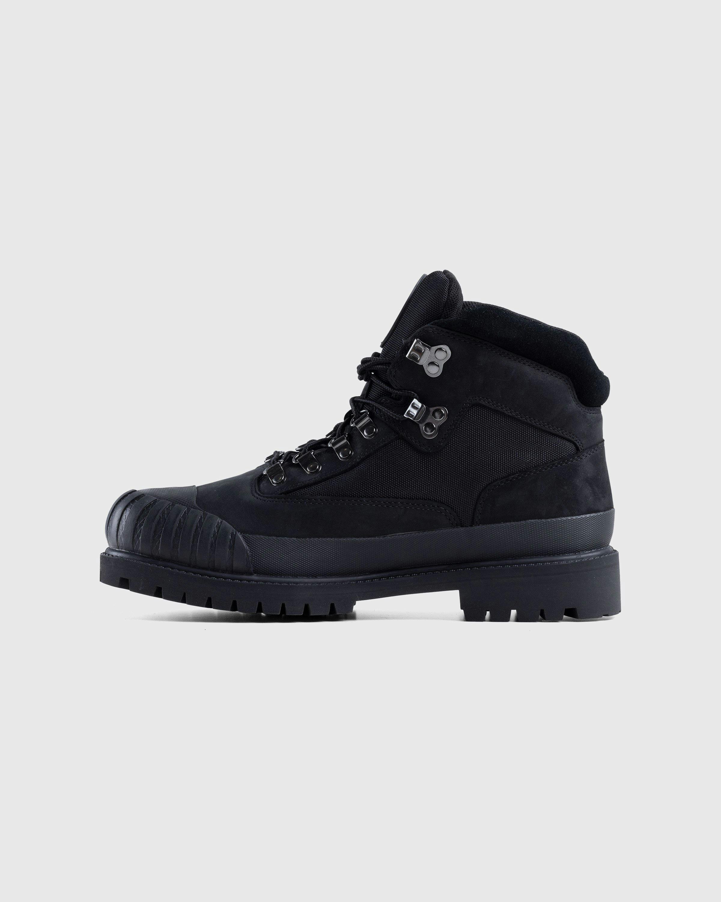 Timberland - Heritage Rubber Toe Hiker Black - Footwear - Black - Image 4