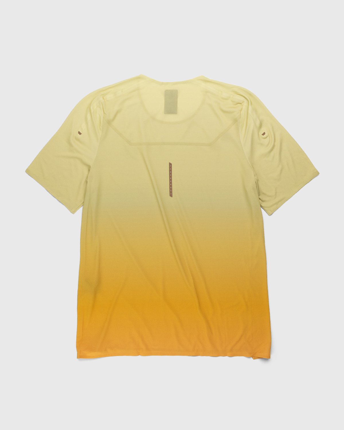 Loewe x On - Women's Performance T-Shirt Gradient Orange - T-Shirts - Orange - Image 2
