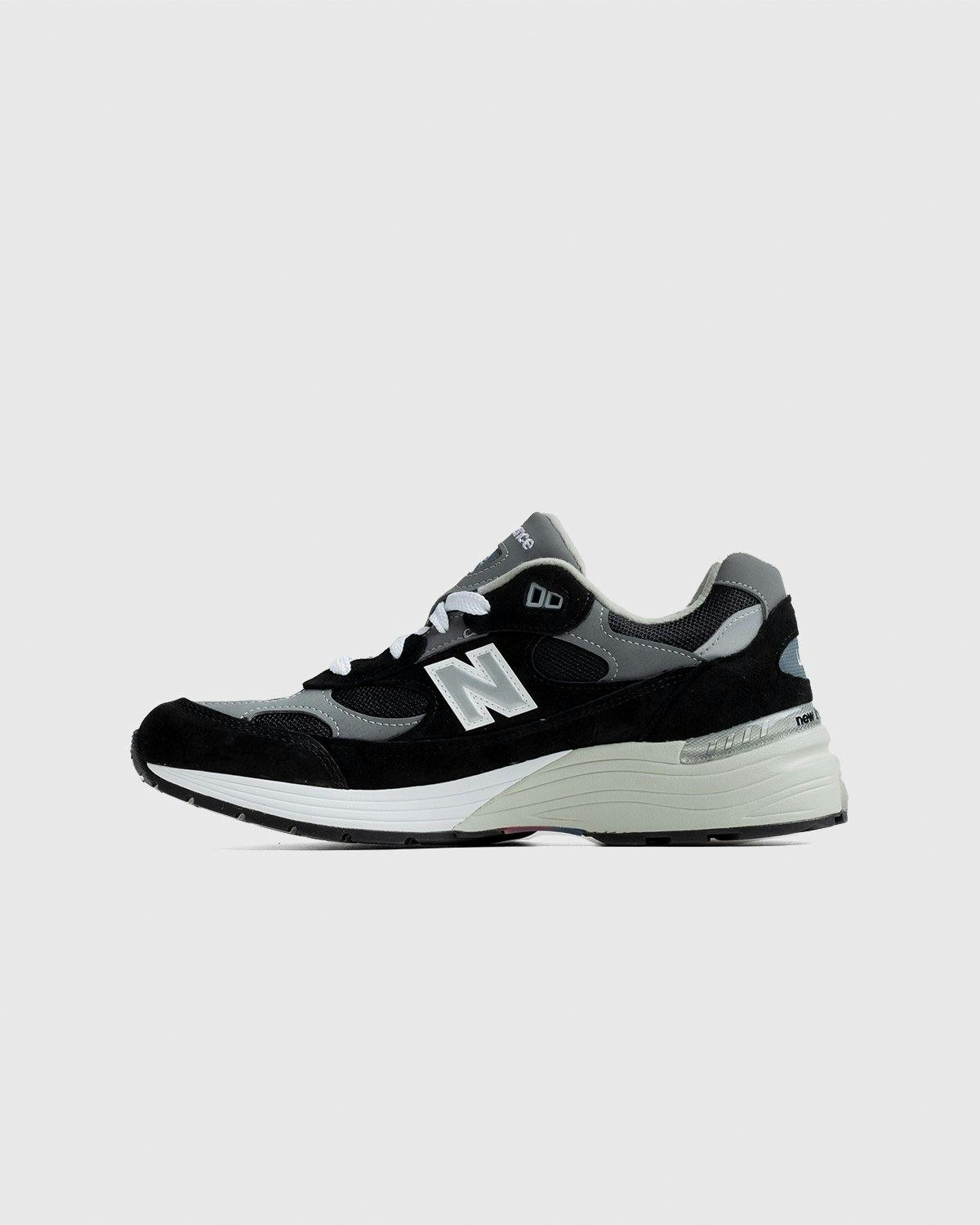 New Balance - M992EB Black - Footwear - Black - Image 4