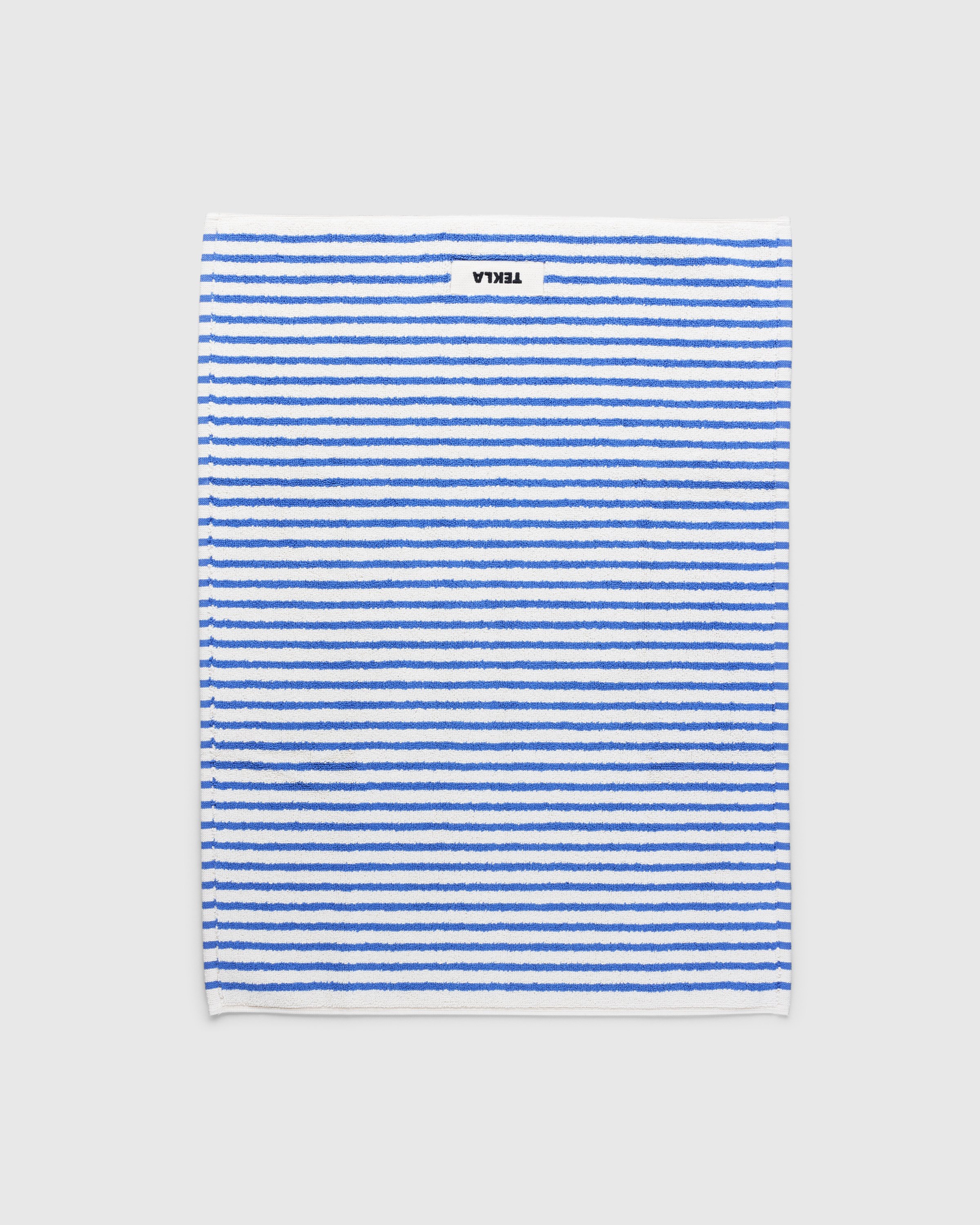 Tekla - Bath Mat Striped Coastal Blue Stripes - Lifestyle - Blue - Image 2