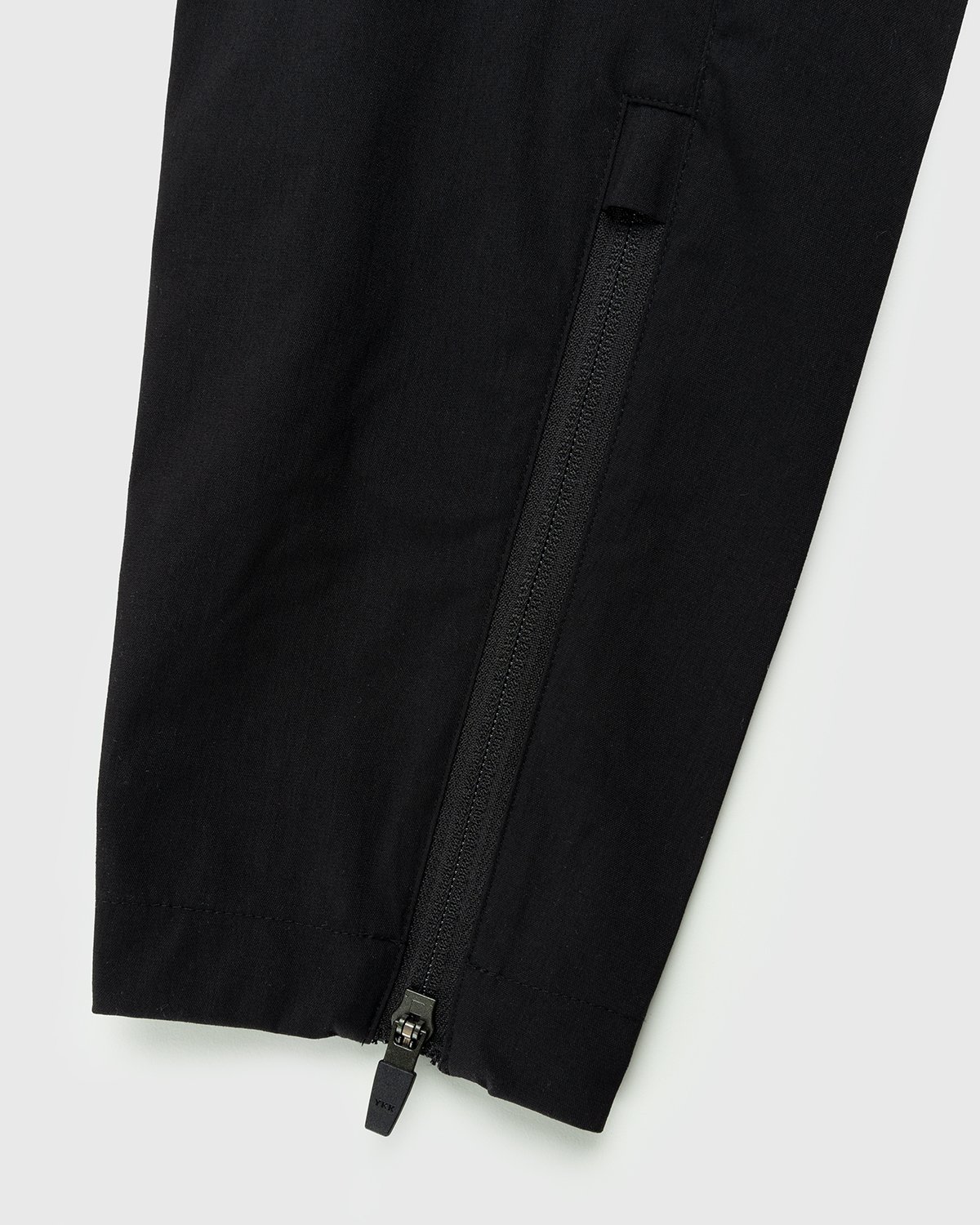 ACRONYM - P10A-E Cargo Pants Black - Clothing - Black - Image 4