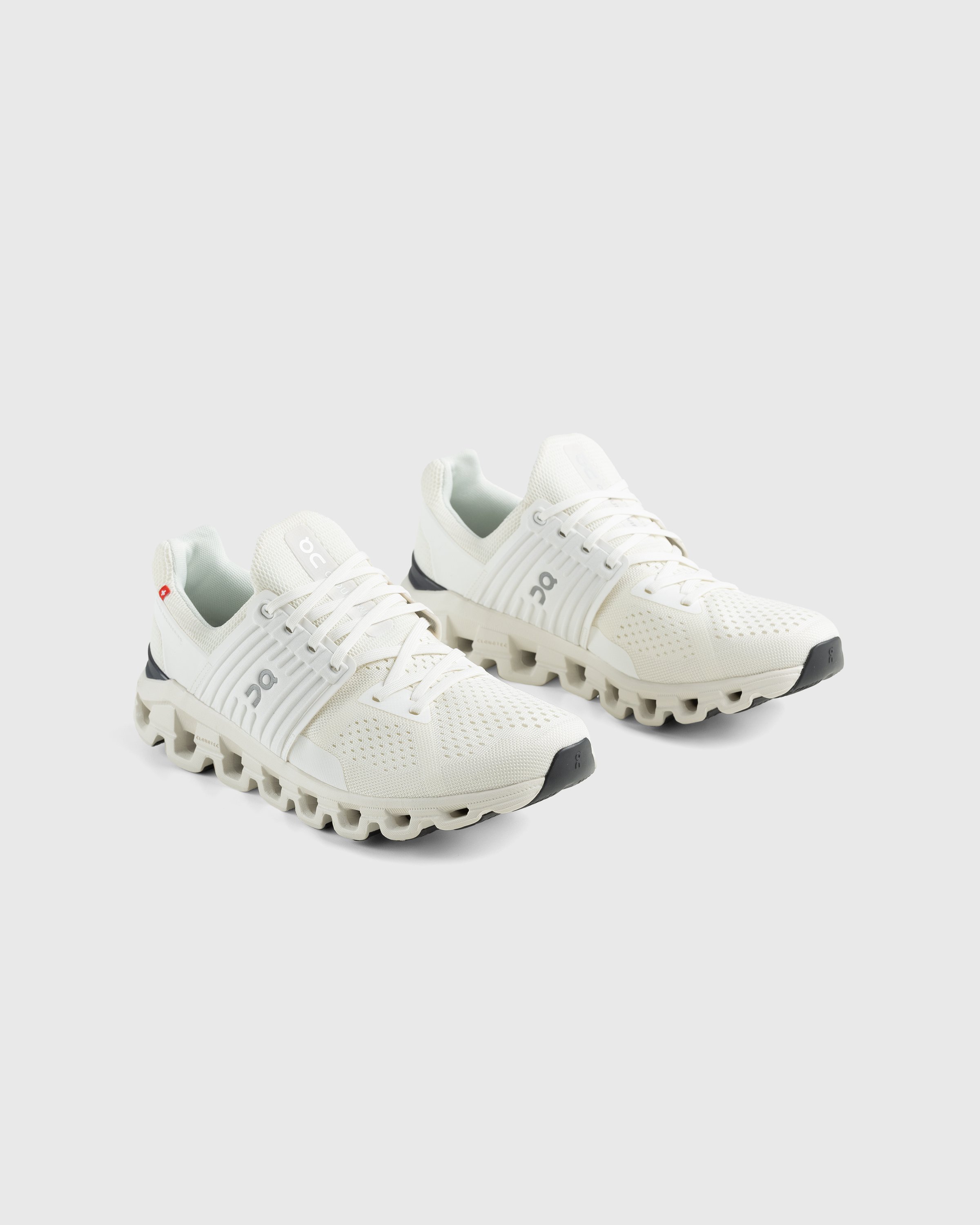 On - Cloudswift All White - Footwear - White - Image 3