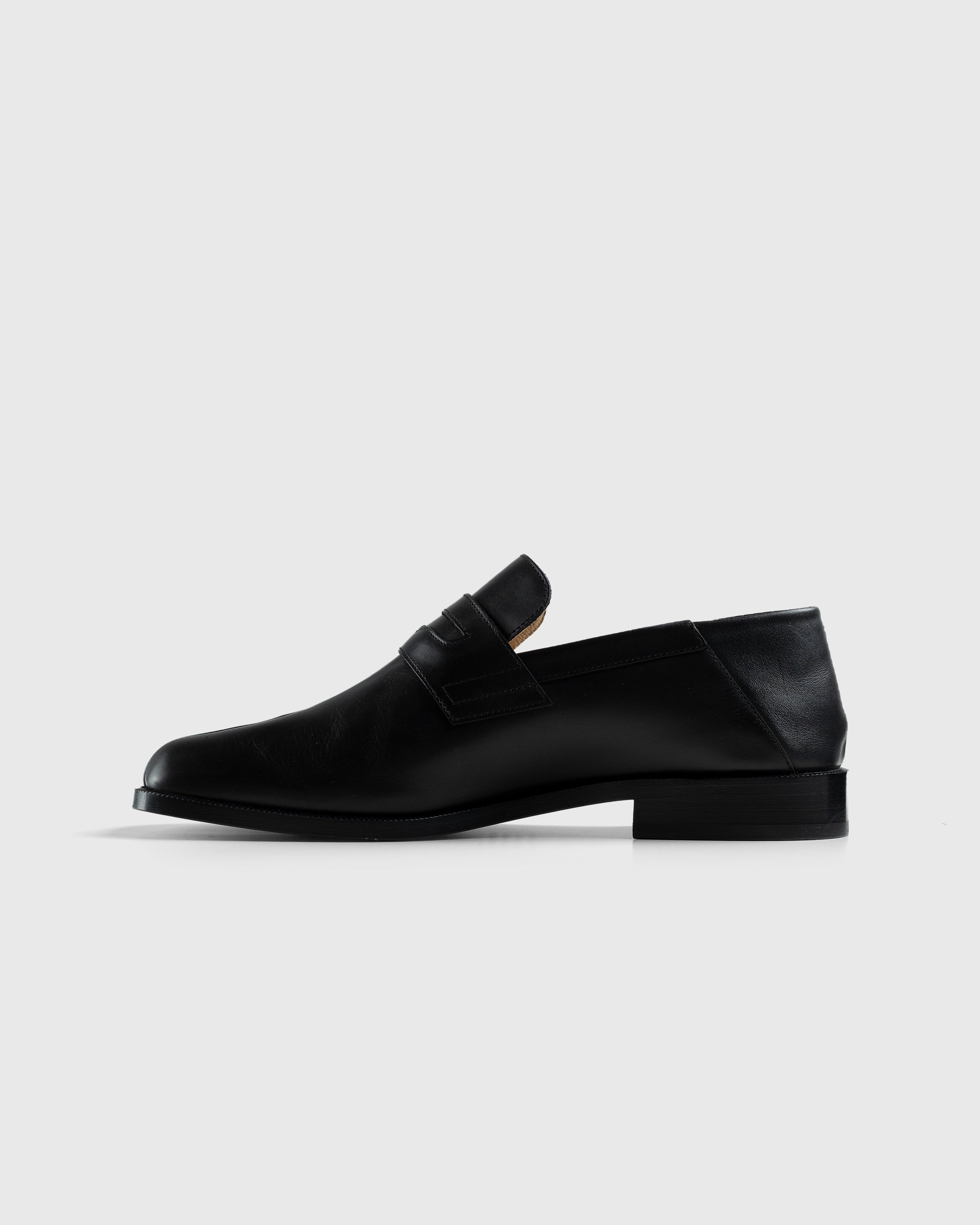 Maison Margiela - Tabi Loafer Babouche - Footwear - Black - Image 2