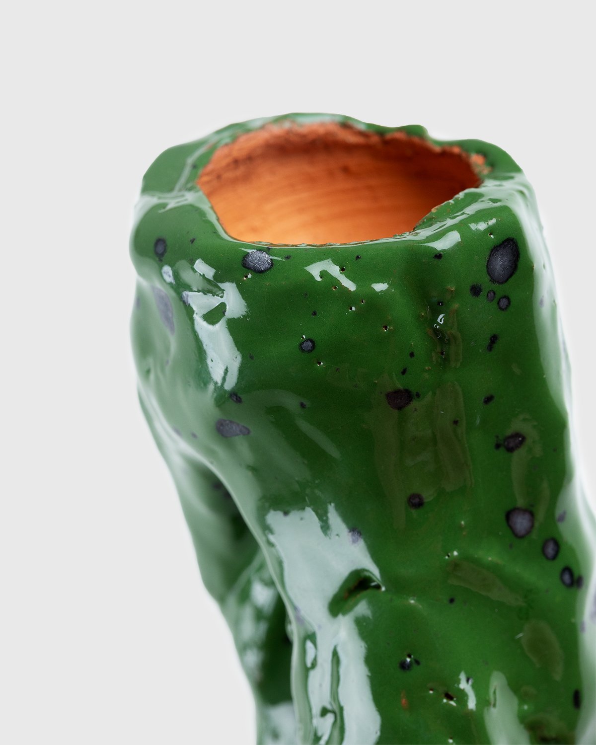Laura Welker - Hot Legs Candle Holder Dark Green - Lifestyle - Green - Image 4