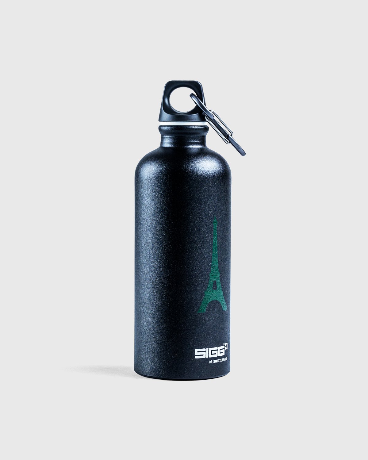 Highsnobiety x SIGG - Sustainable Water Bottle - Lifestyle - Black - Image 2