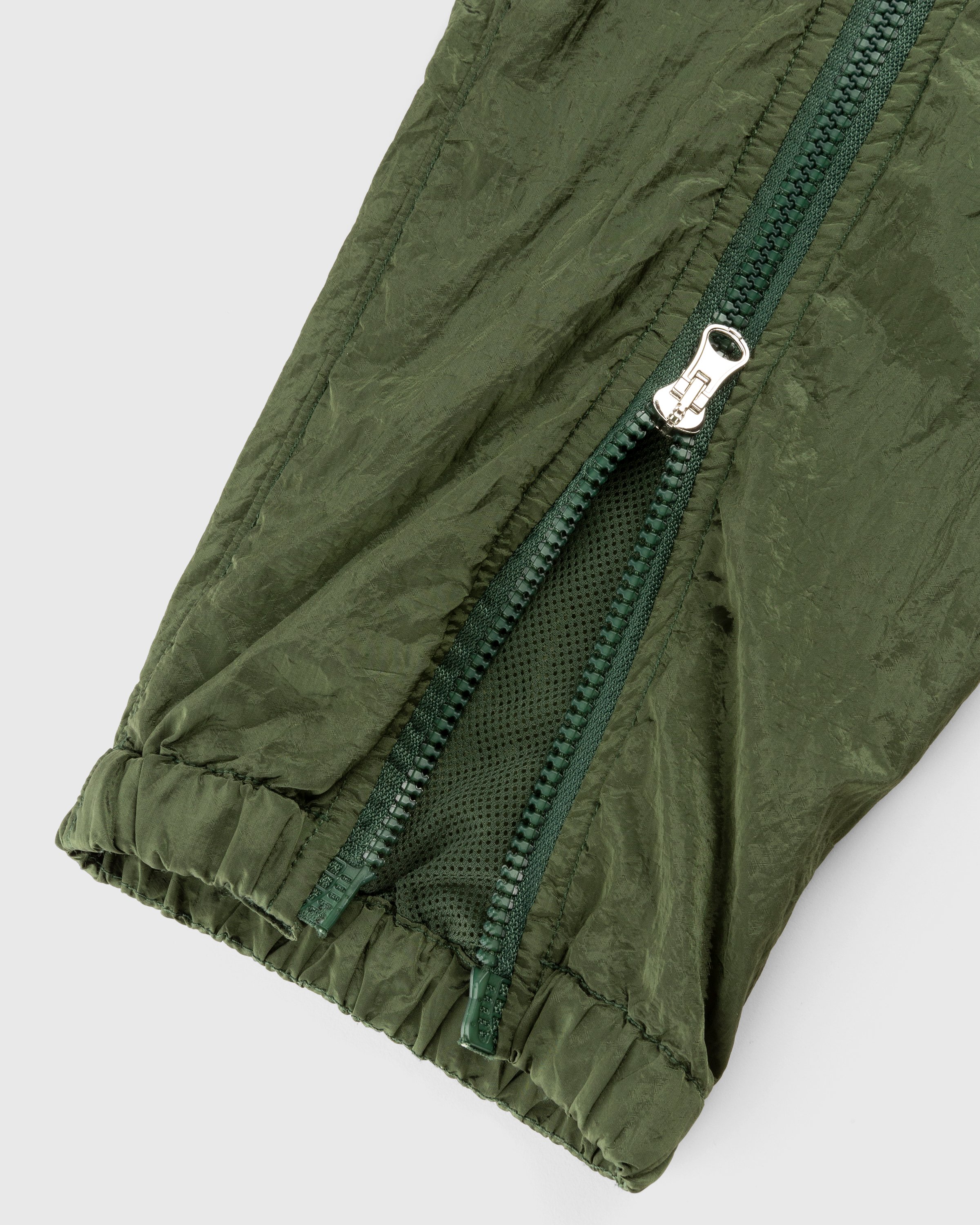 Stone Island - Nylon Metal Cargo Pants Olive - Clothing - Green - Image 7