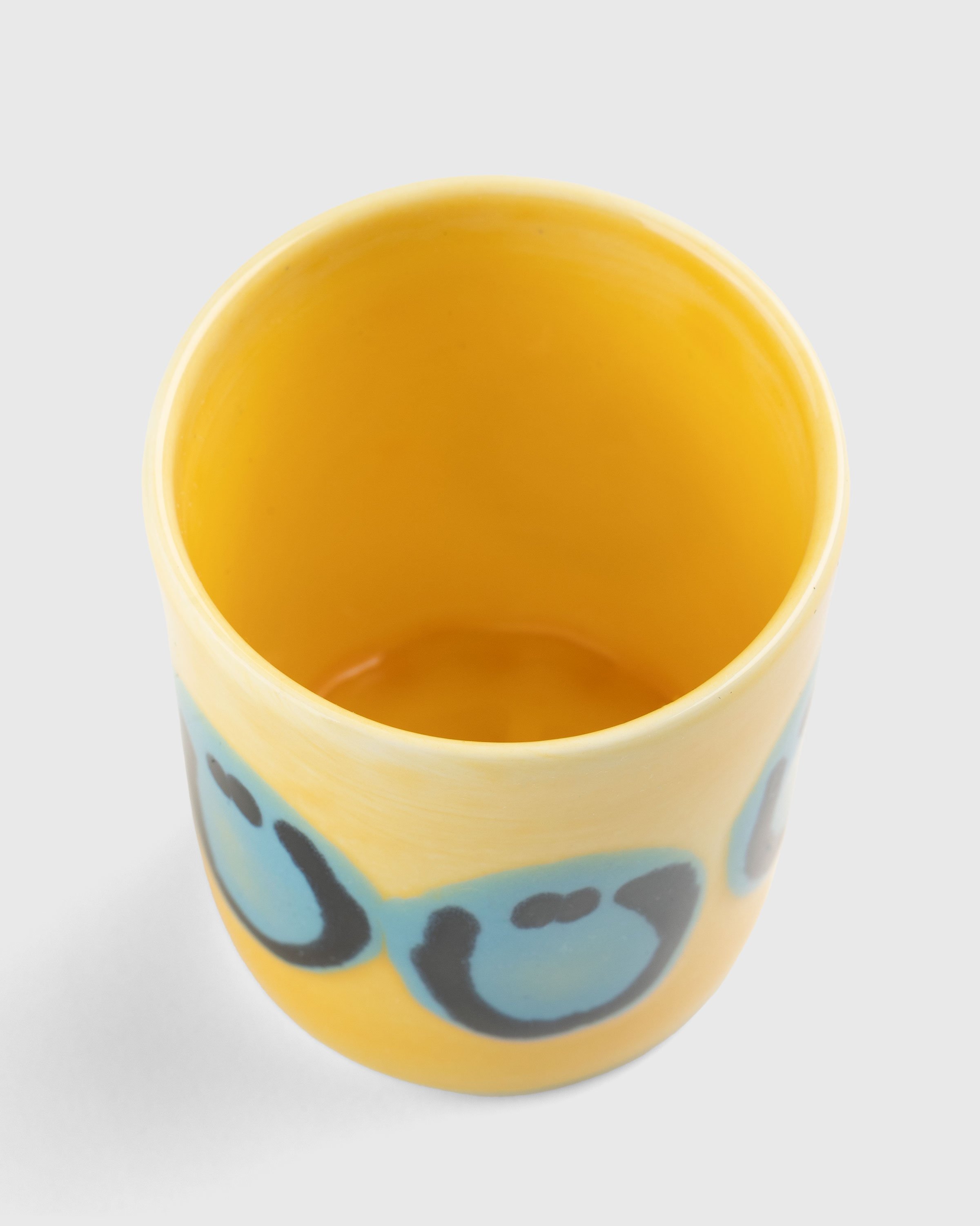 Carne Bollente x Frizbee Ceramics - Head Zone Cup Yellow - Lifestyle - Multi - Image 3