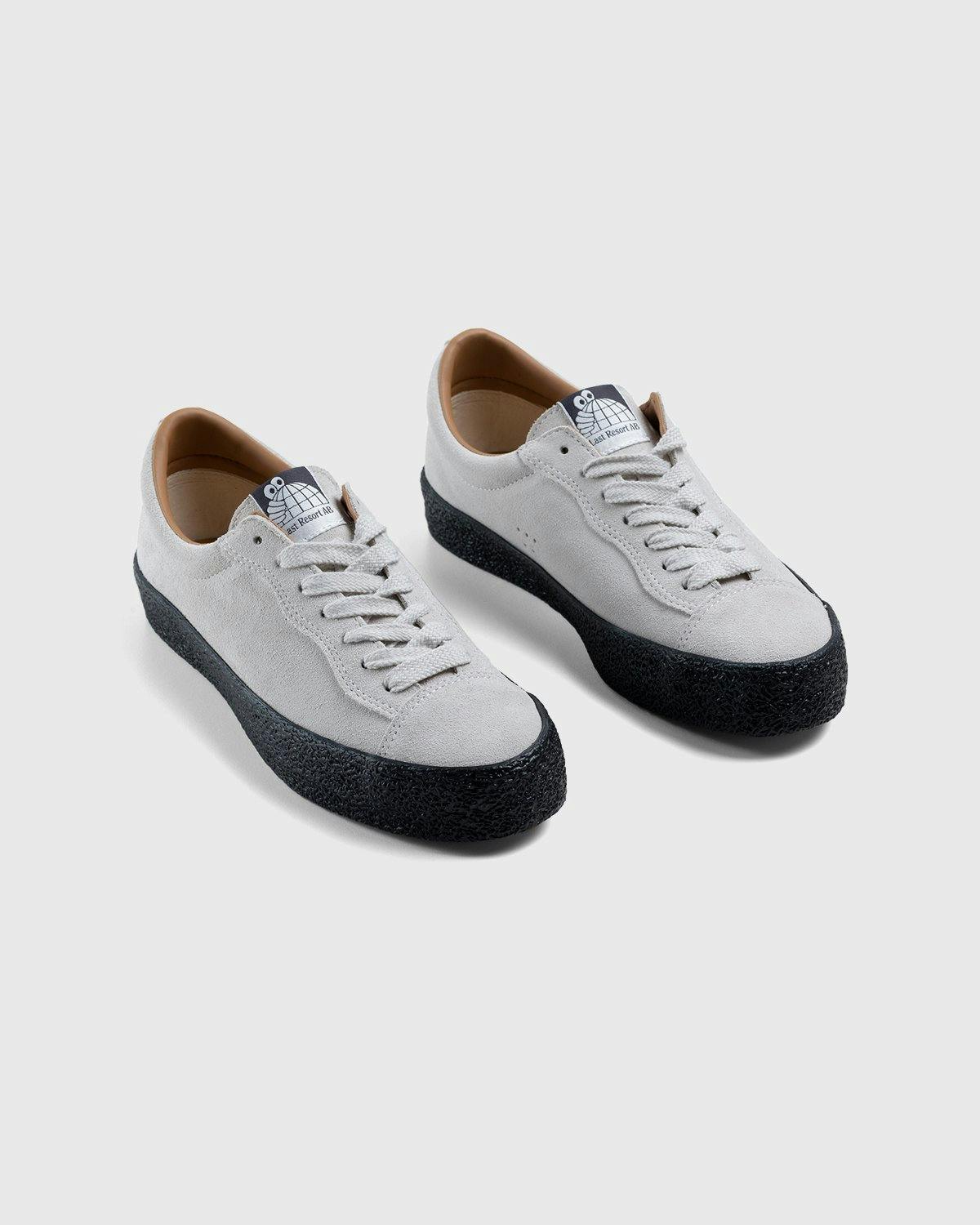 Last Resort AB - VM002 Suede Lo White/Black - Footwear - White - Image 3