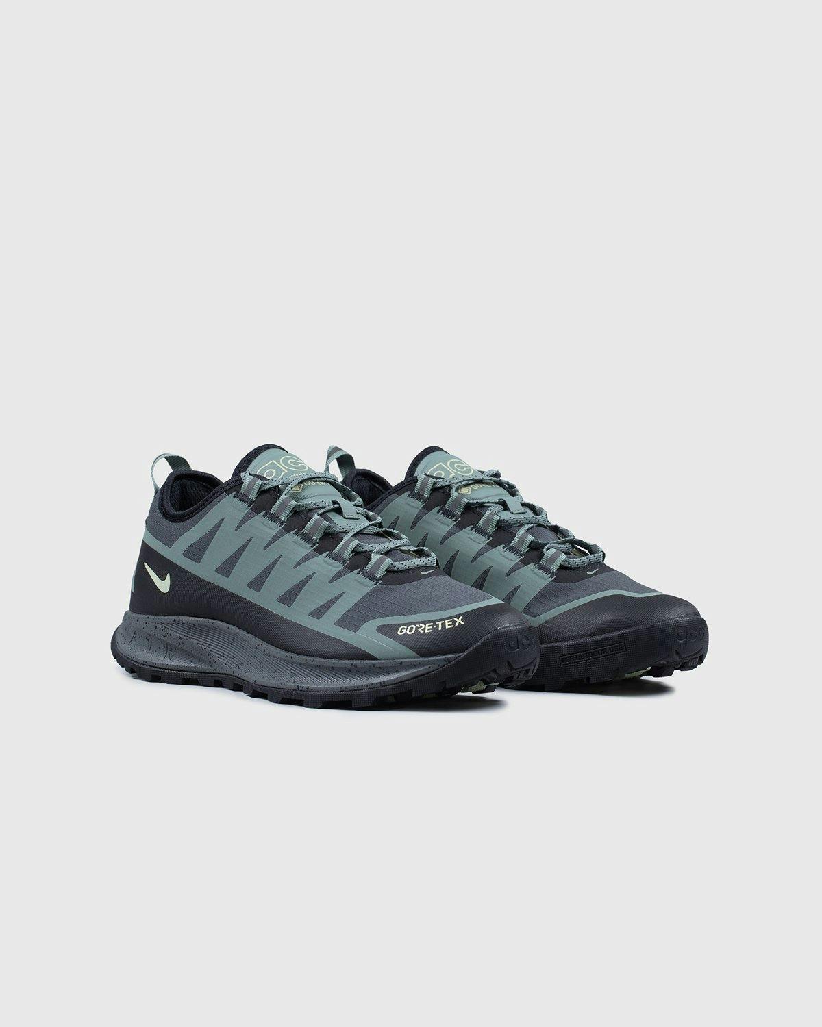 Nike ACG - Air Nasu Gore-Tex Green - Low Top Sneakers - Black - Image 2