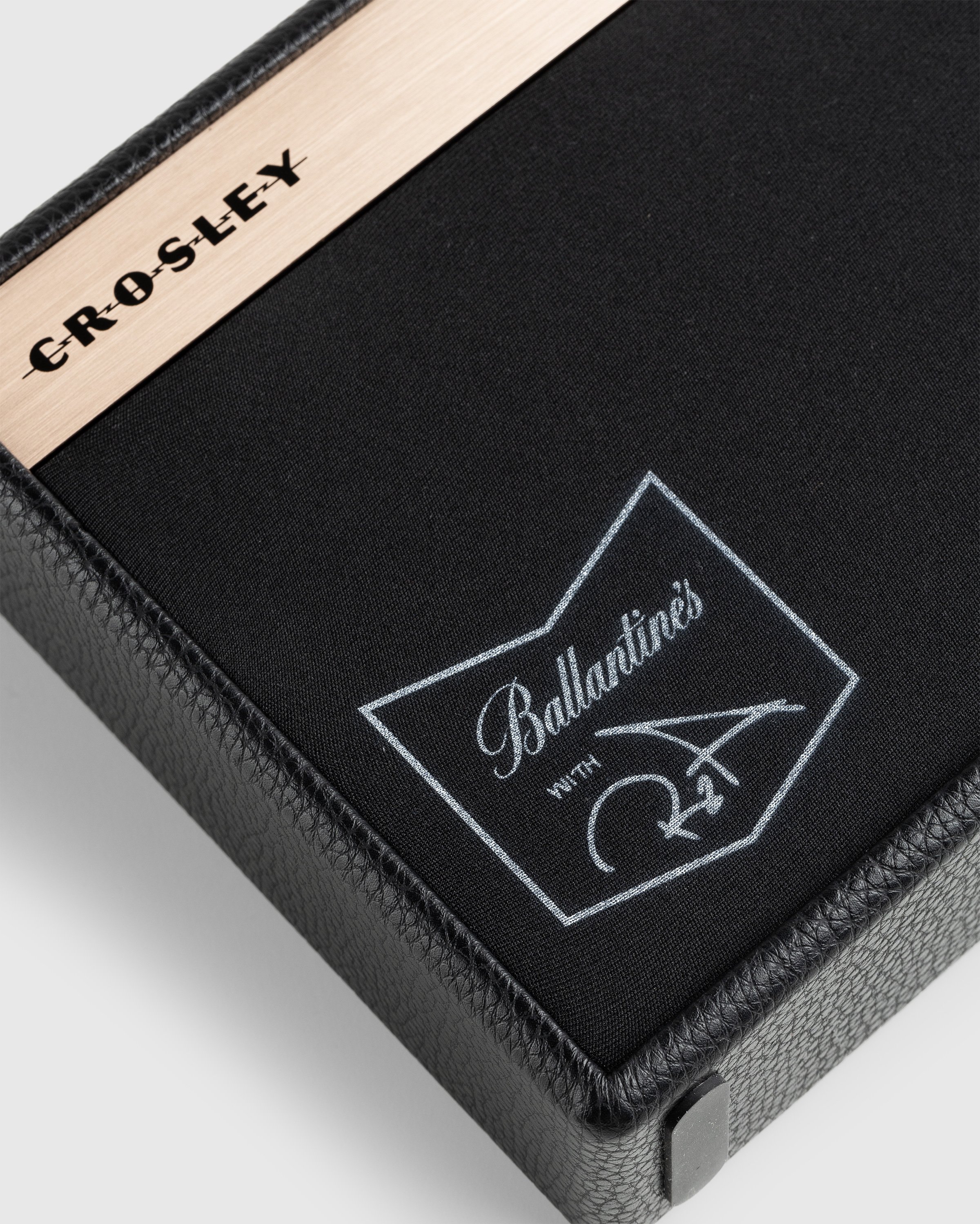 Ballantine's x Crosley - RZA Montero Bluetooth Speaker Black - Lifestyle - Black - Image 6