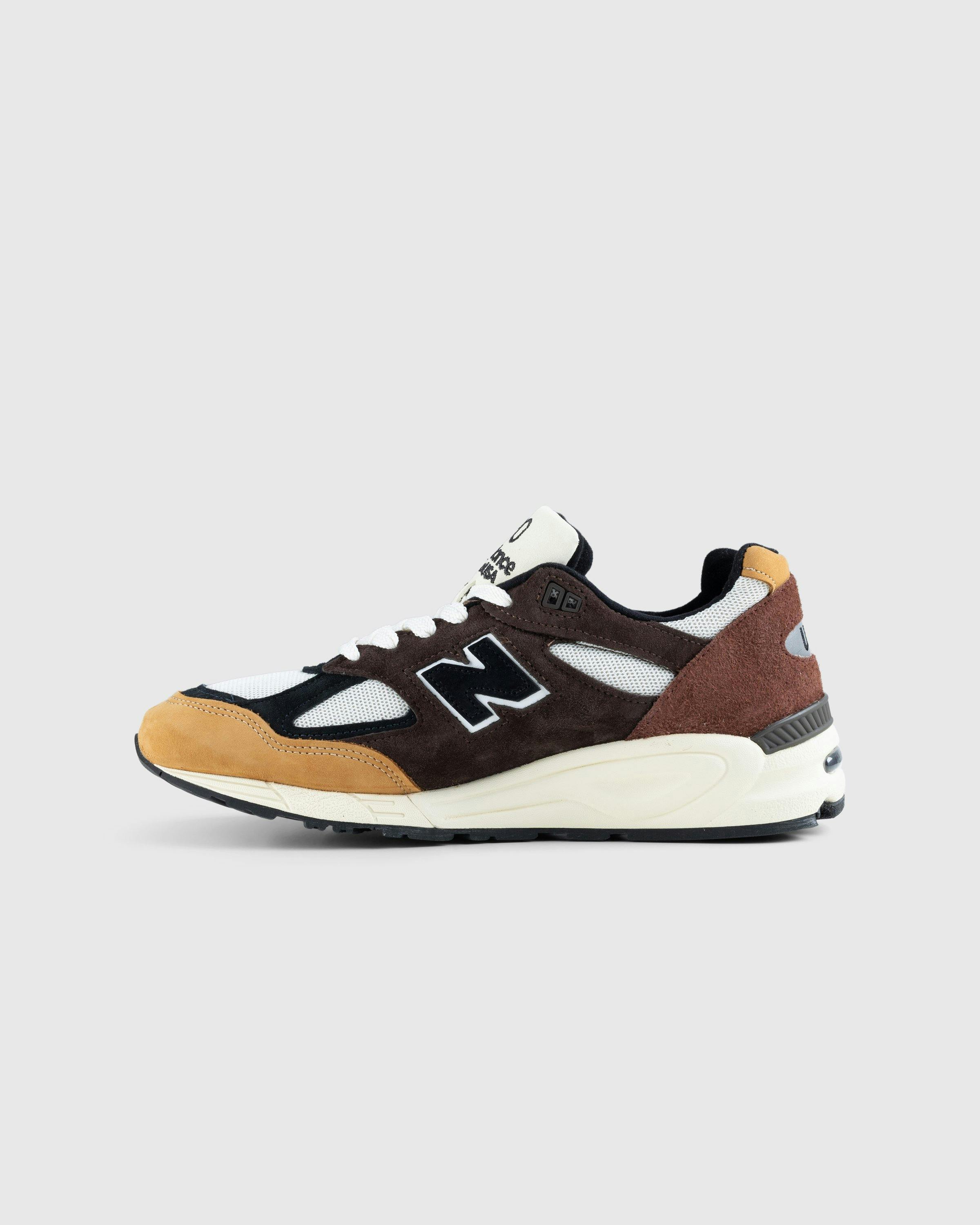 New Balance - M 990 BB2 Brown - Footwear - Black - Image 2