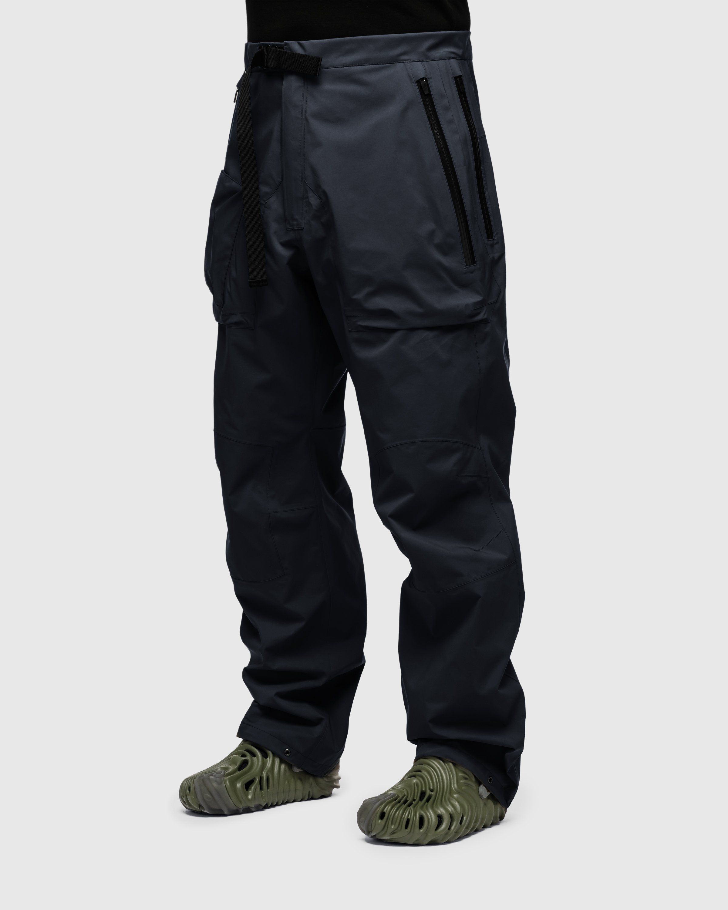 ACRONYM - P44-DS Cargo Pant Black - Clothing - Black - Image 5