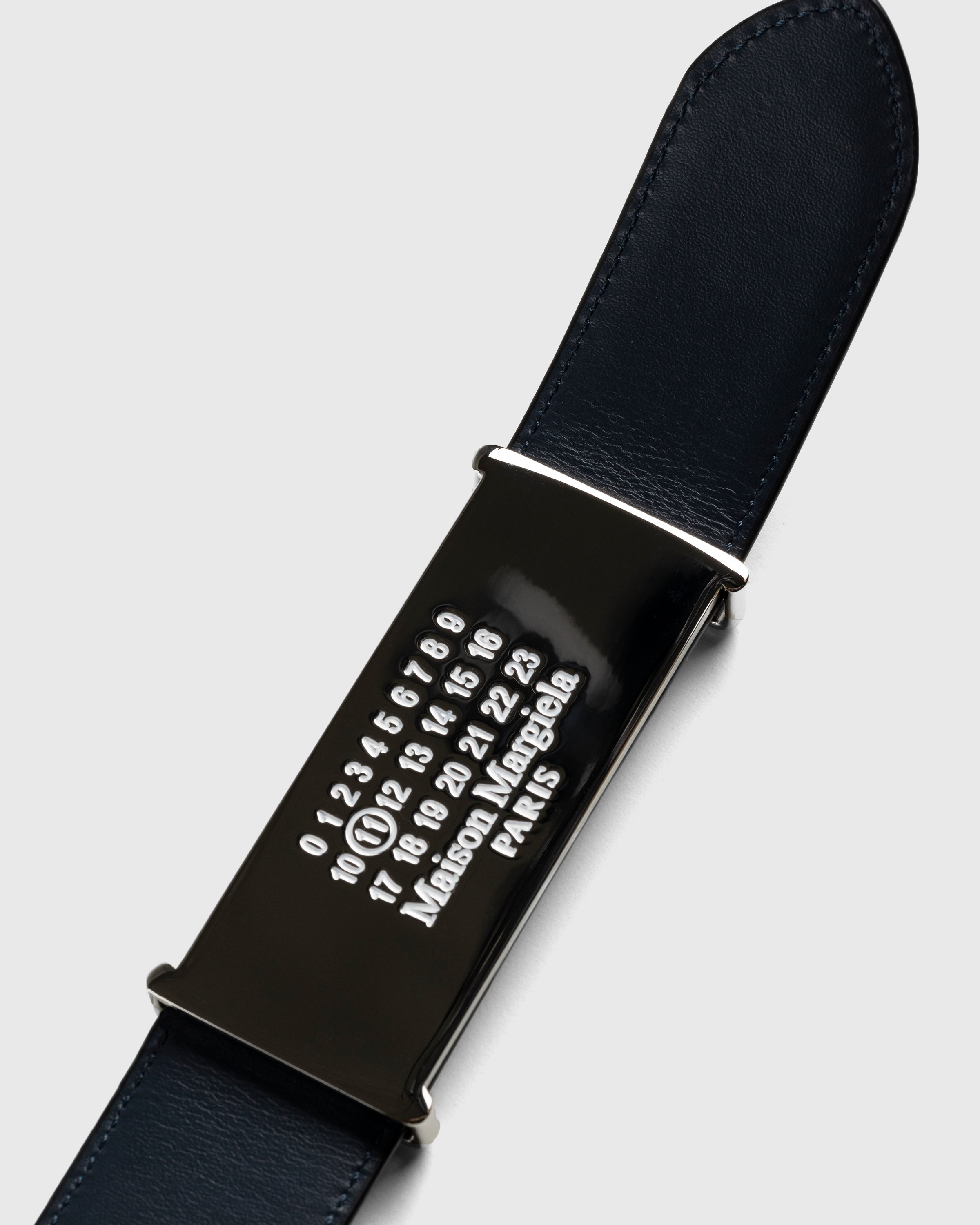 Maison Margiela - Reversible Logo Buckle Belt Black - Accessories - Black - Image 2