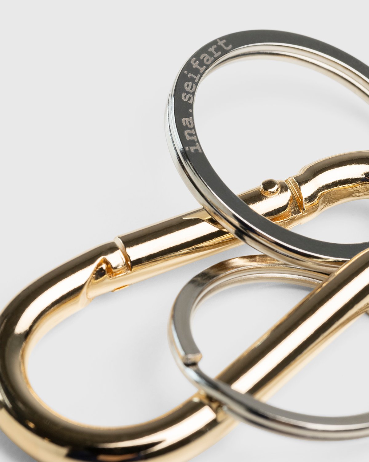 Ina Seifart - Karabiner Small Gold - Accessories - Gold - Image 2
