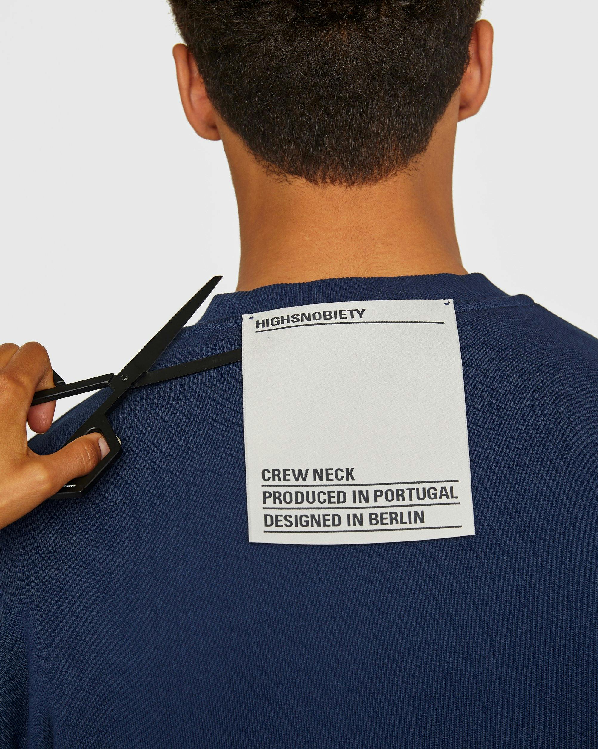 Highsnobiety - Staples Sweatshirt Navy - Clothing - Blue - Image 4