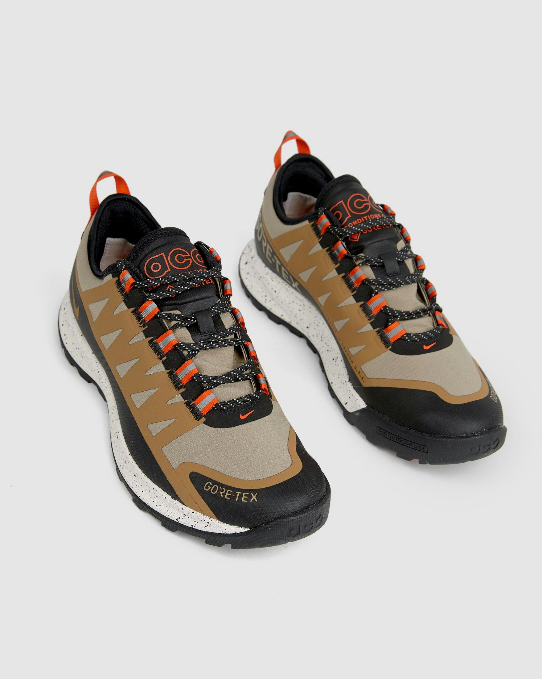 Nike ACG - Air Nasu Gore-Tex Khaki - Low Top Sneakers - Khaki - Image 2