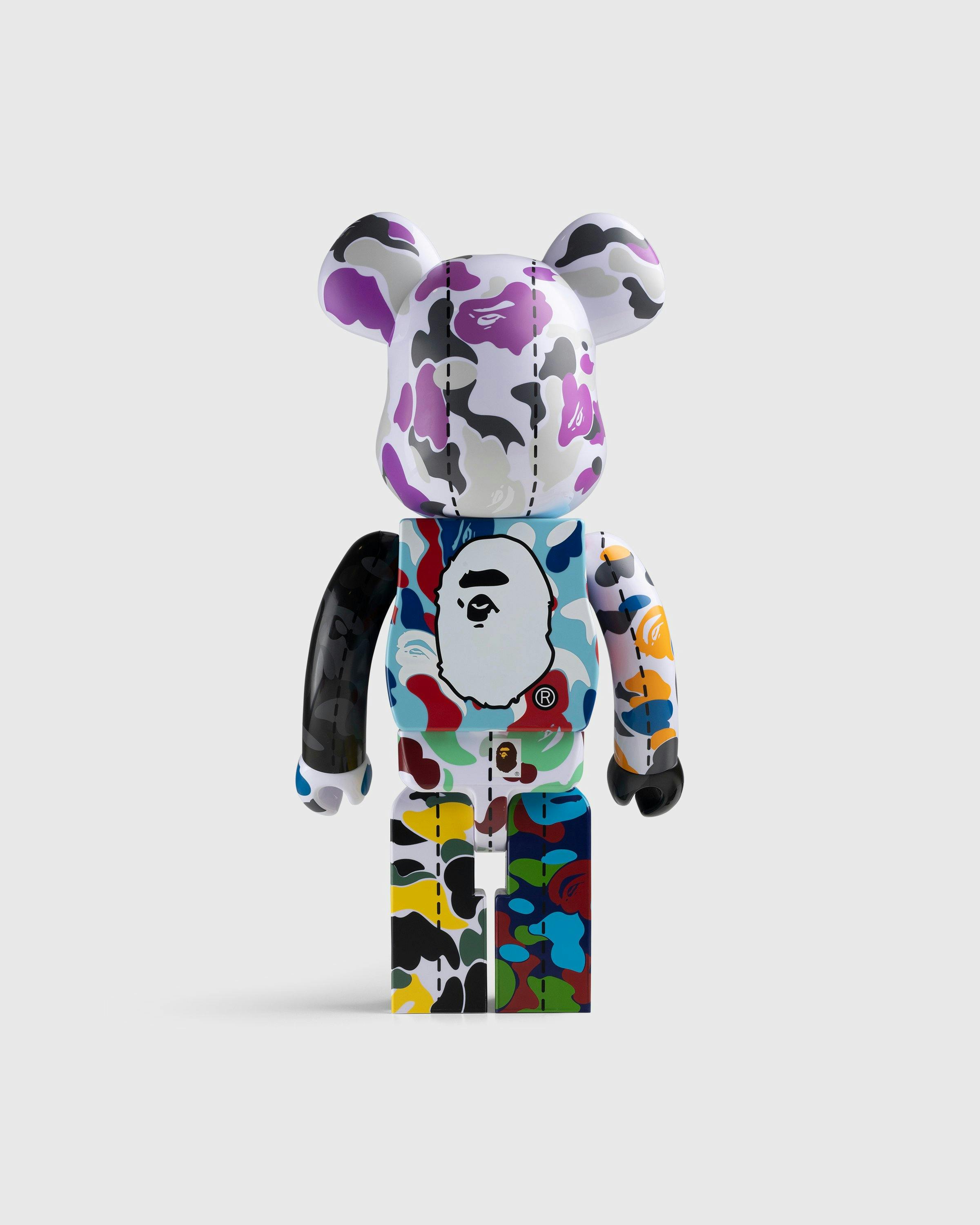 Medicom - Be@rbrick BAPE Camo 28th Anniversary 400% Multi #1 - Lifestyle - Multi - Image 2