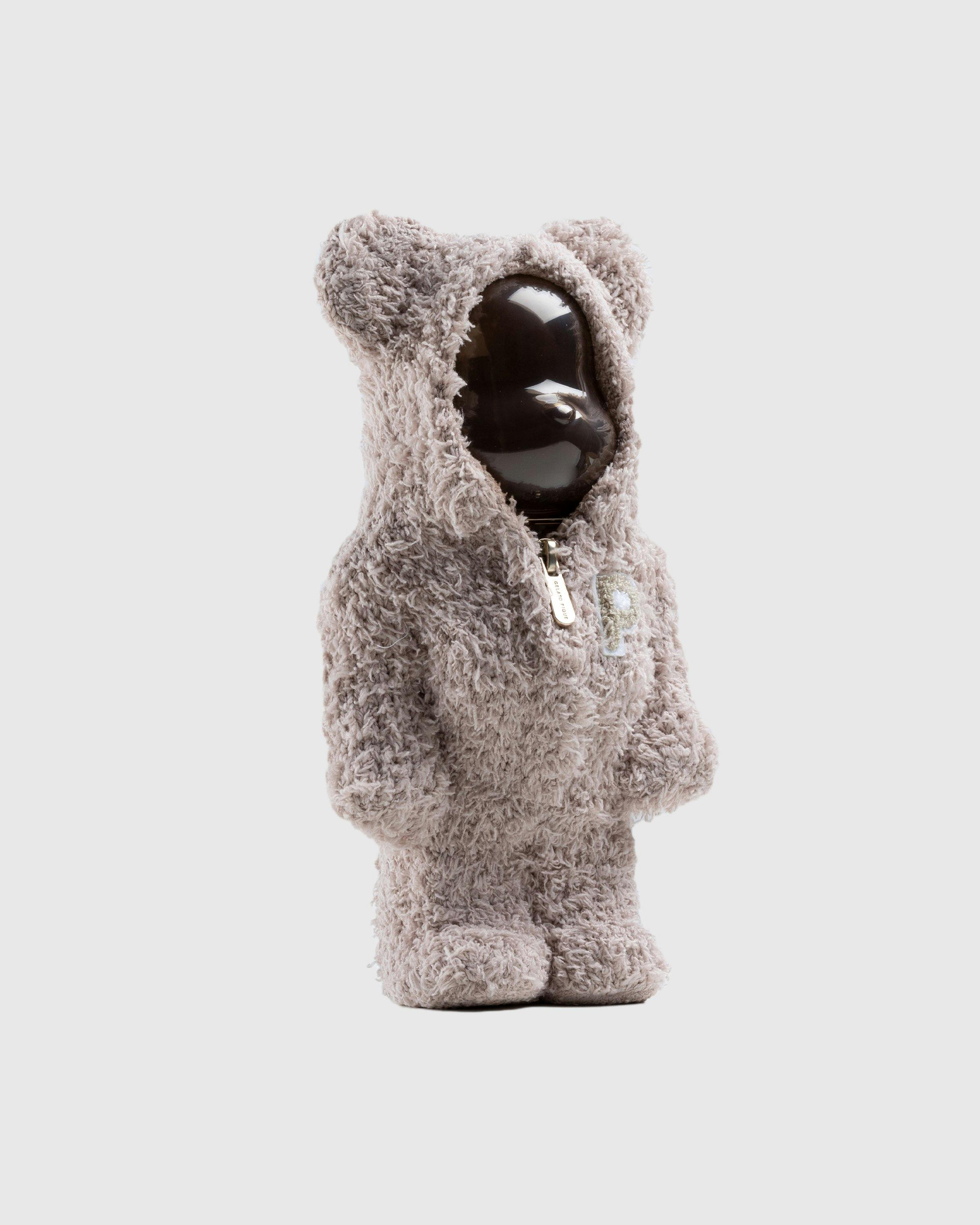 Medicom - Be@rbrick Gelato Pique 400% Beige - Lifestyle - Beige - Image 2