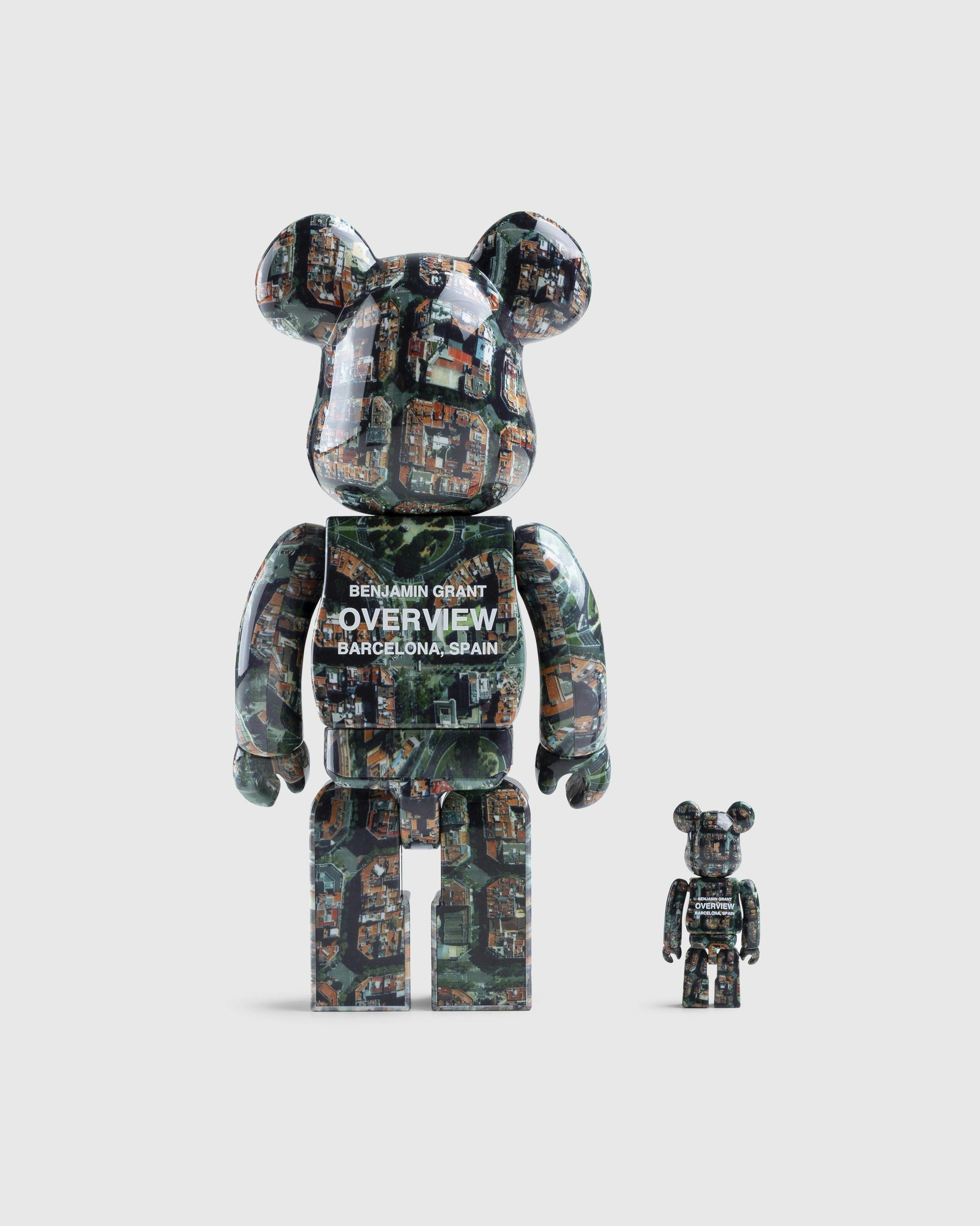 Medicom - Be@rbrick Benjamin Grant Overview Barcelona 100% and 400% Set Multi - Lifestyle - Multi - Image 2